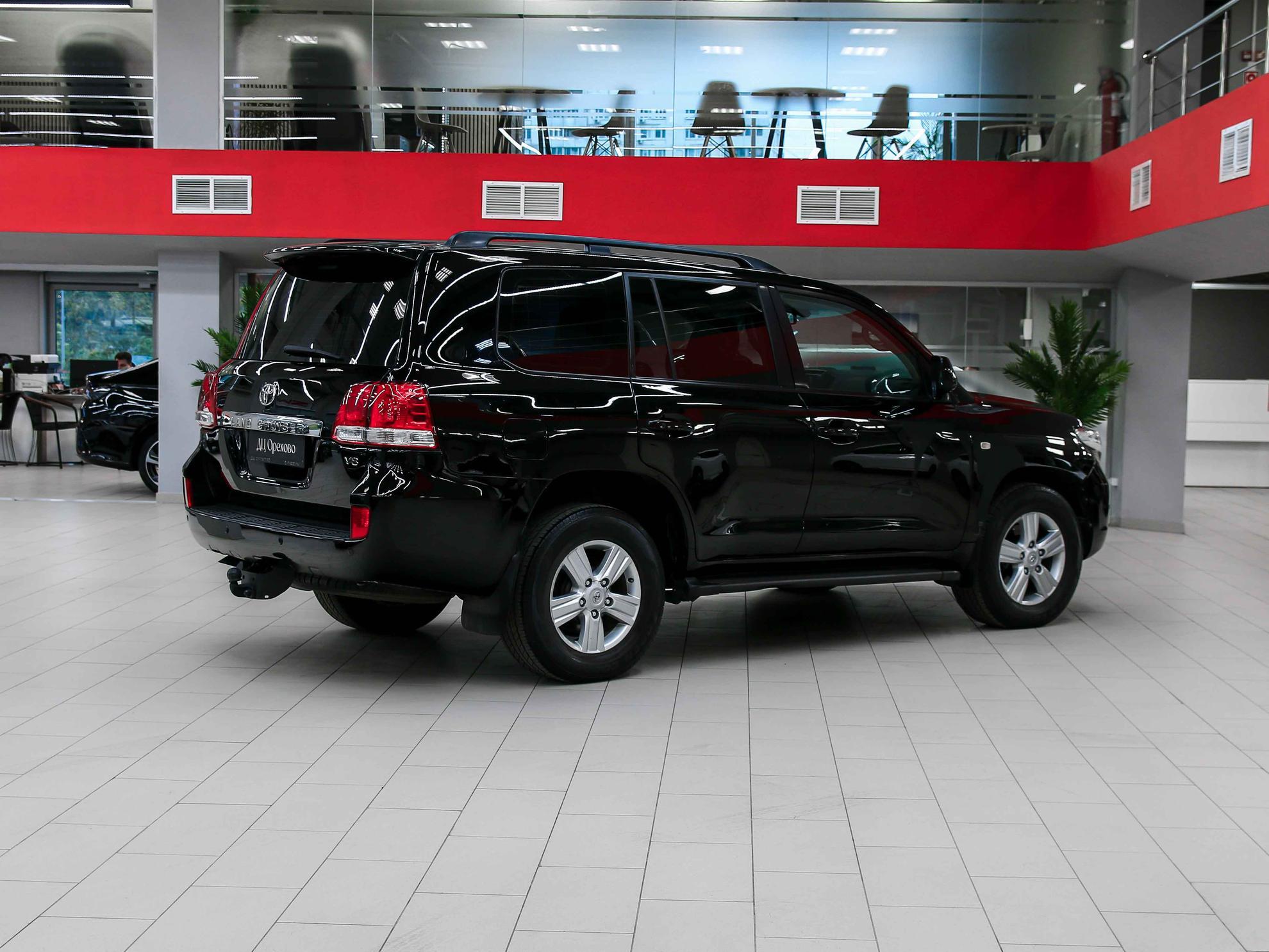 Toyota Land Cruiser 2009, черный, ДЦ Орехово