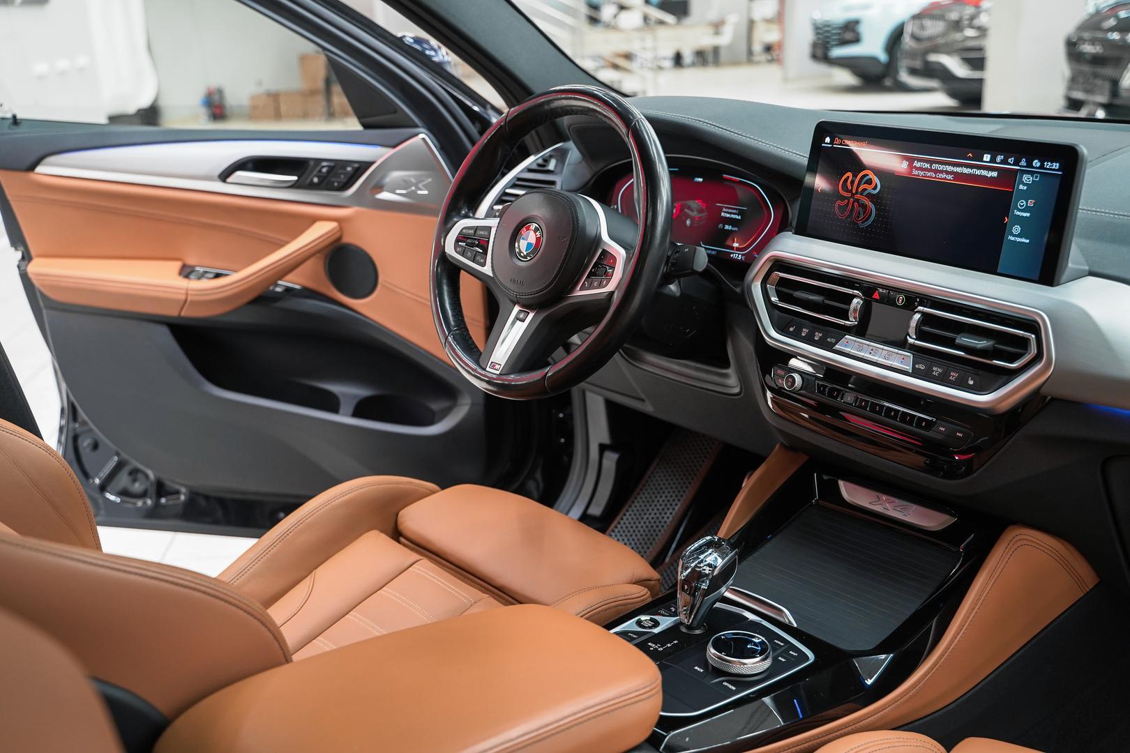 BMW X4 2021, черный, ДЦ Орехово