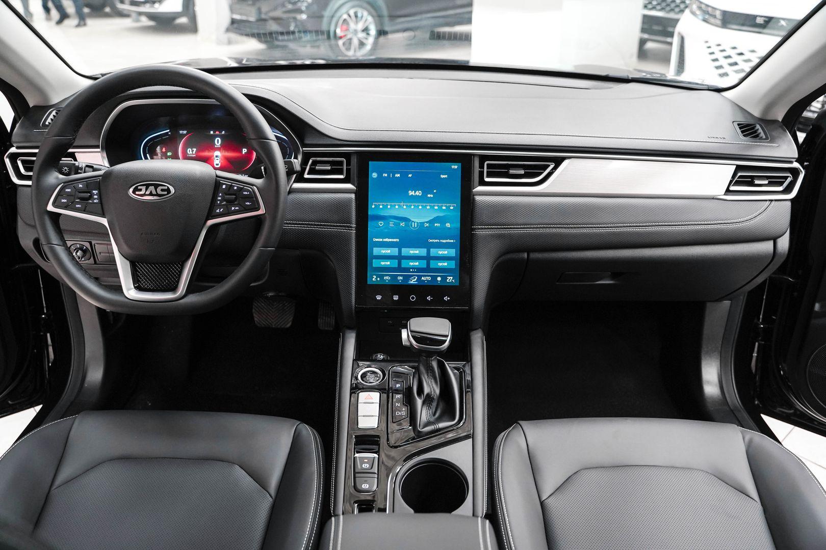 JAC J7 2023, черный, ДЦ Орехово