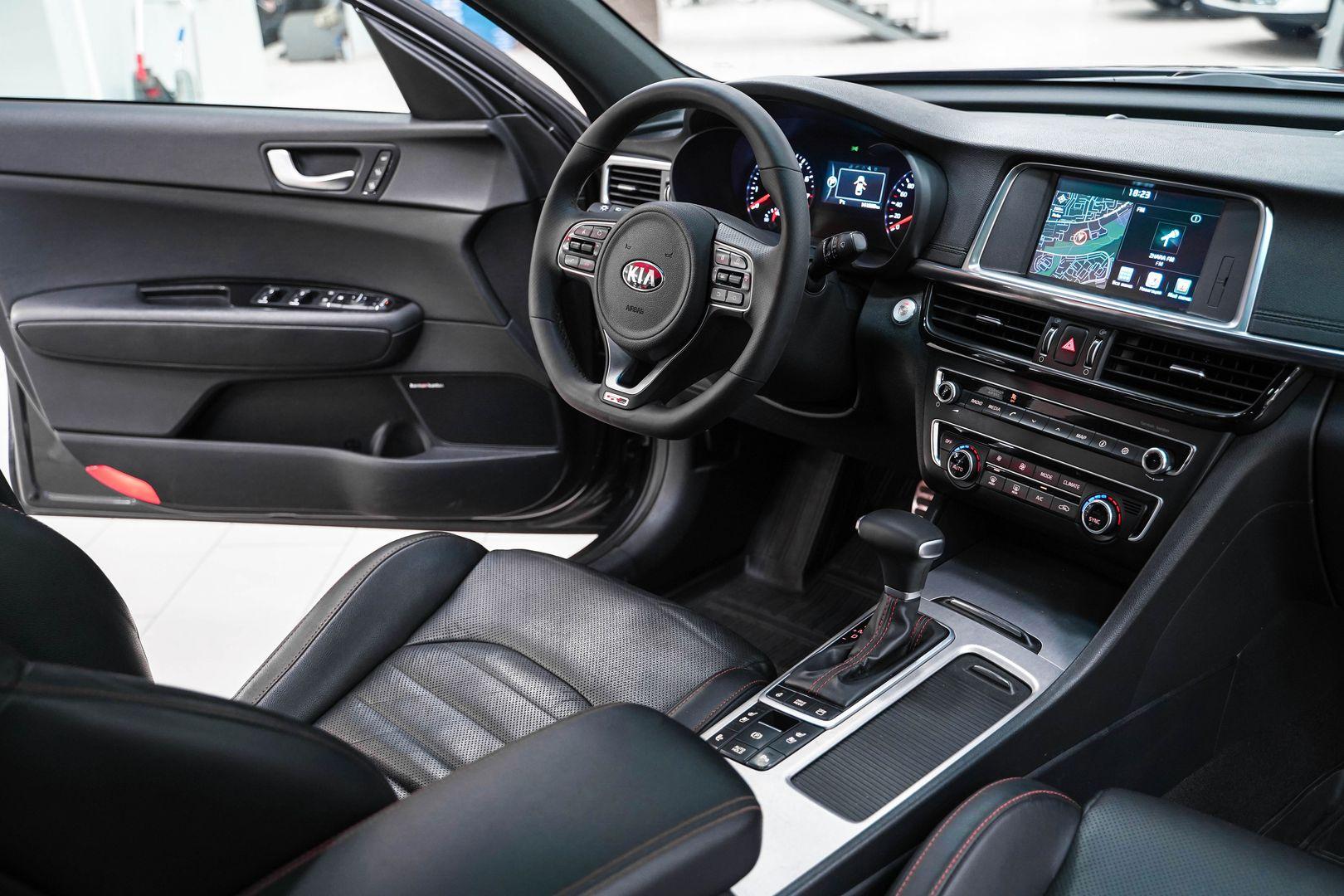 Kia Optima 2017, серый, ДЦ Орехово
