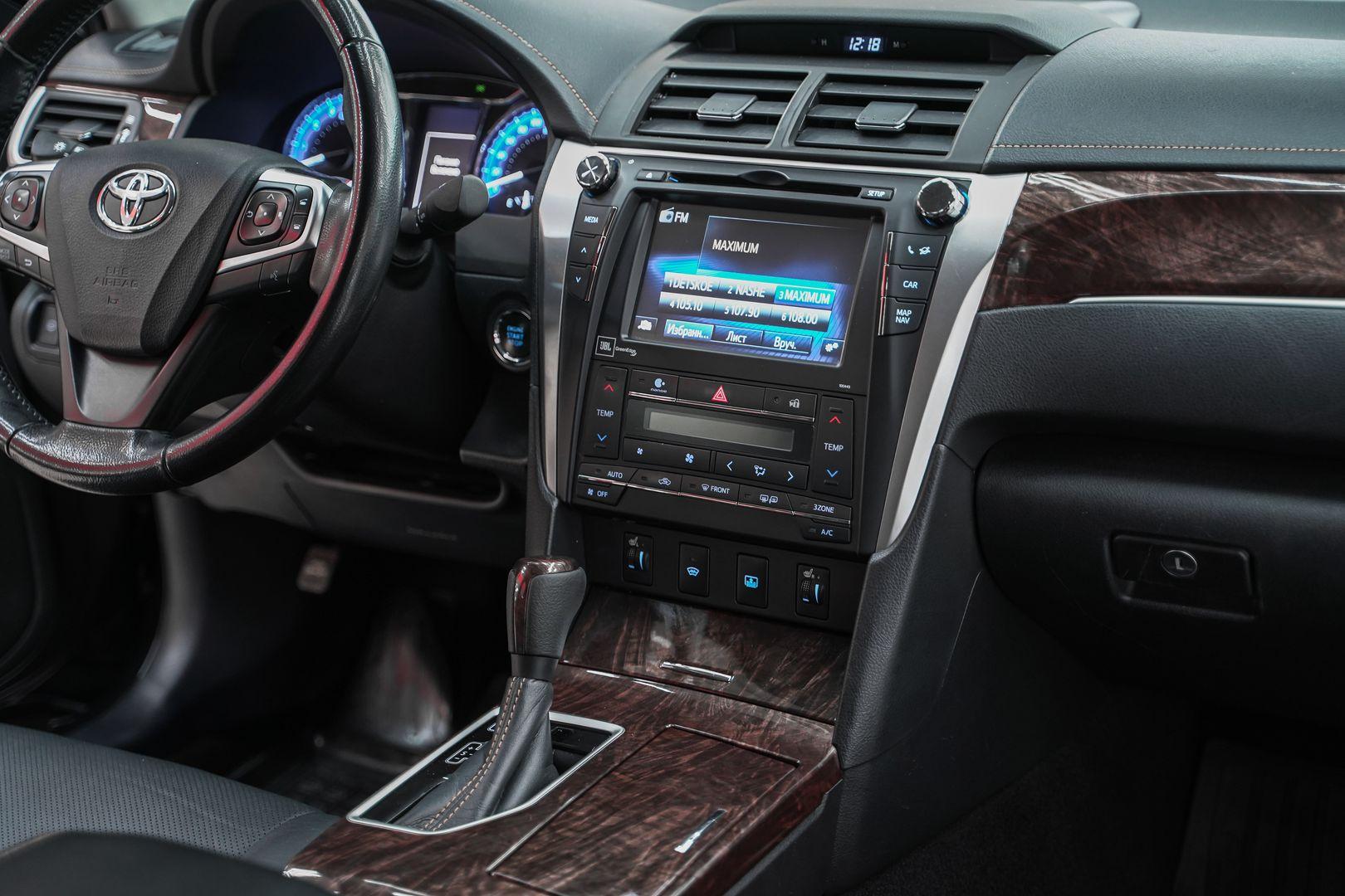 Toyota Camry 2017, черный, ДЦ Орехово