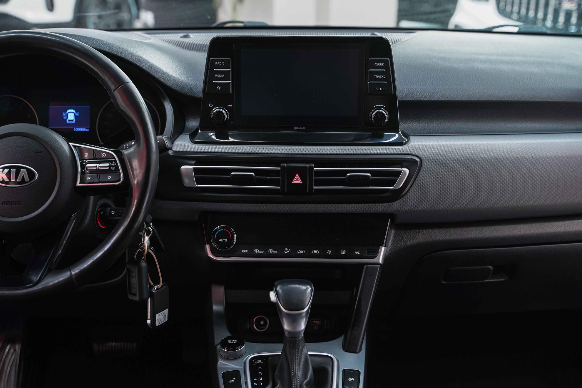 Kia Seltos 2020, синий, ДЦ Орехово