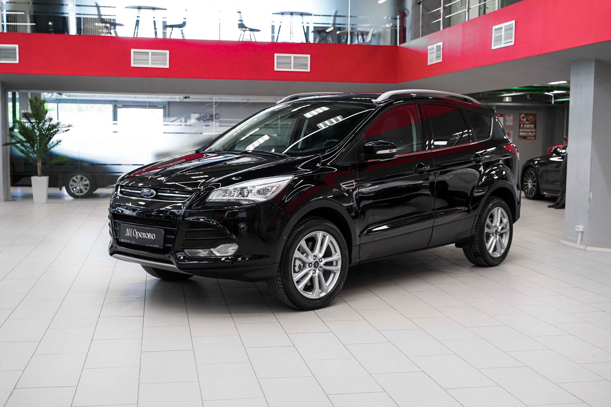 Ford Kuga 2016, черный, ДЦ Орехово