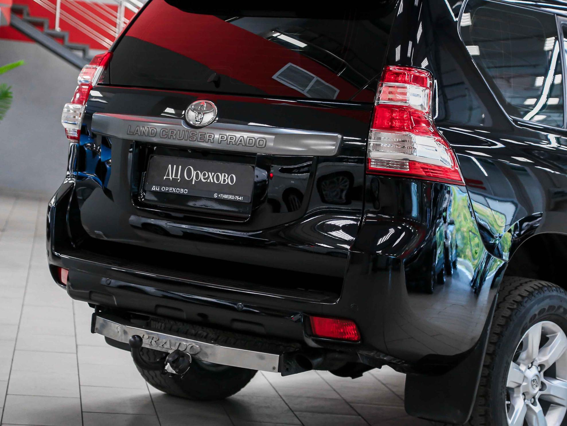 Toyota Land Cruiser Prado 2014, черный, ДЦ Орехово
