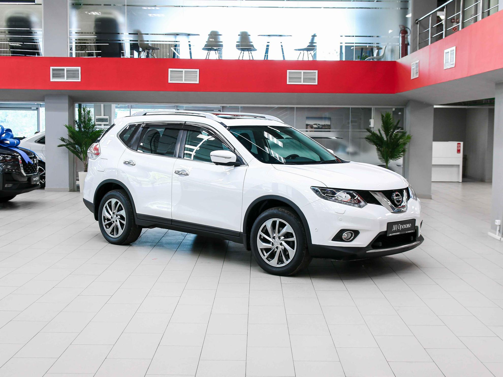 Nissan X-Trail 2017, белый, ДЦ Орехово