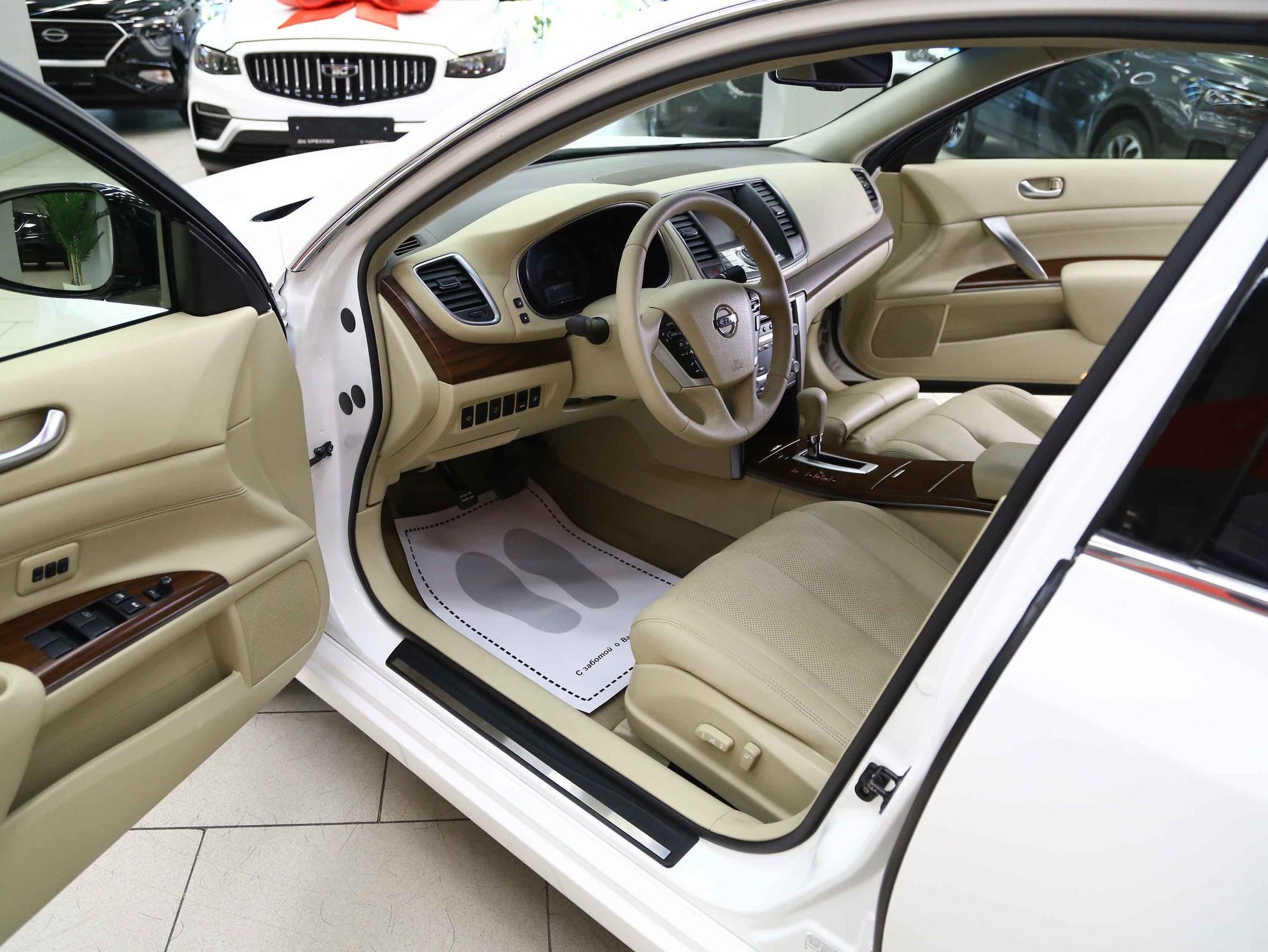 Nissan Teana 2012, белый, ДЦ Орехово