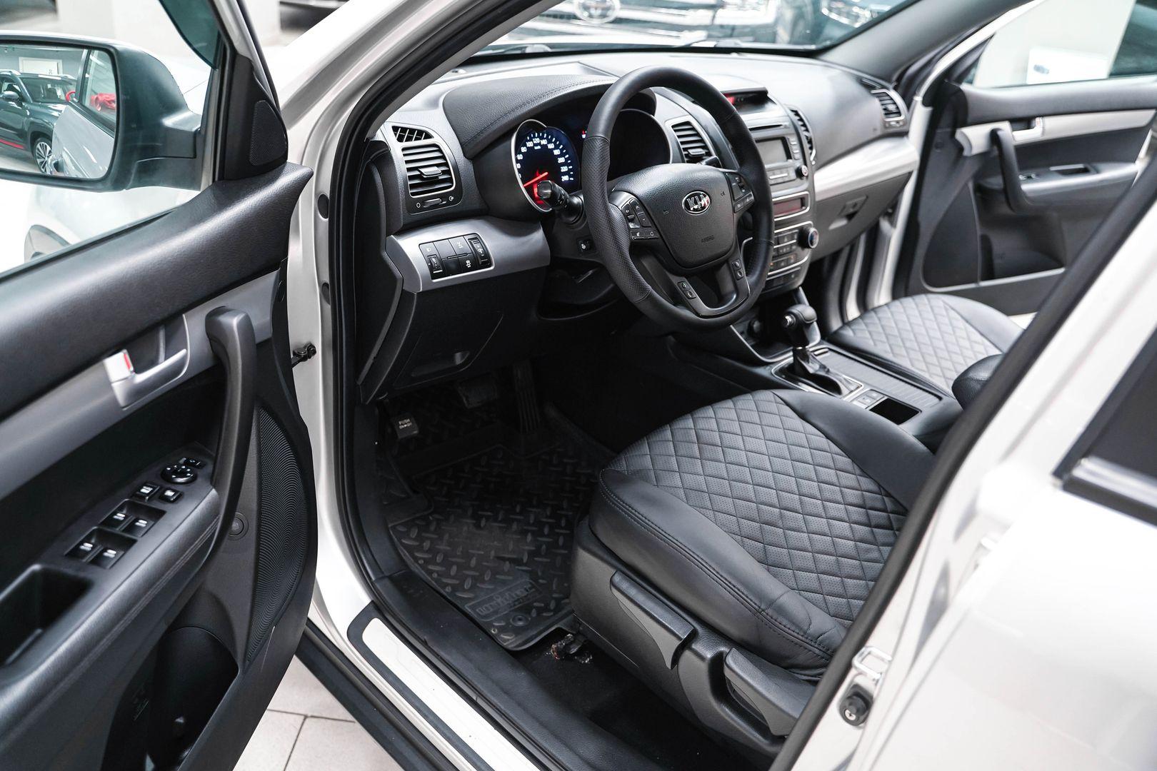 Kia Sorento 2014, серебряный, ДЦ Орехово