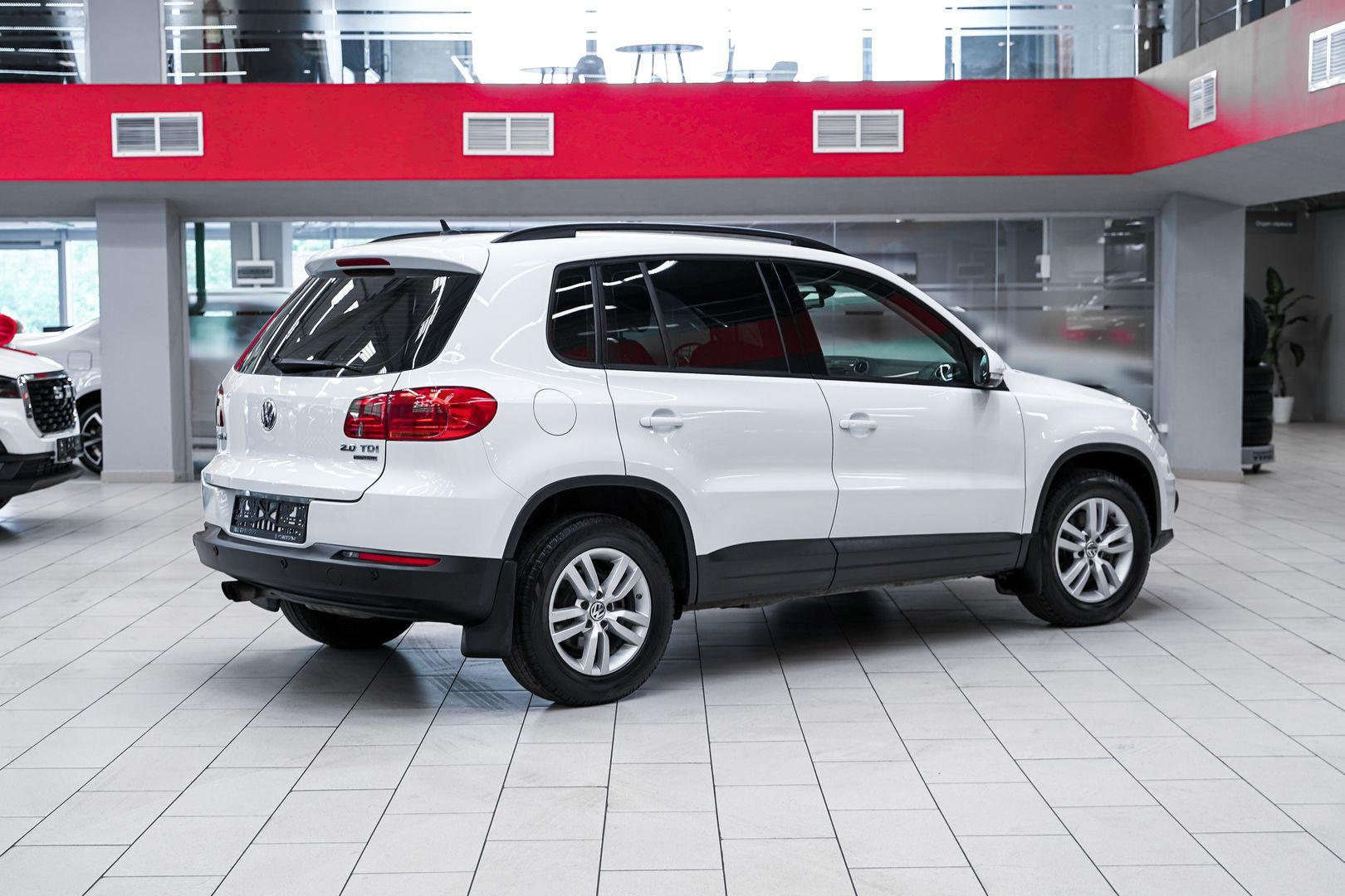 Volkswagen Tiguan 2014, белый, ДЦ Орехово