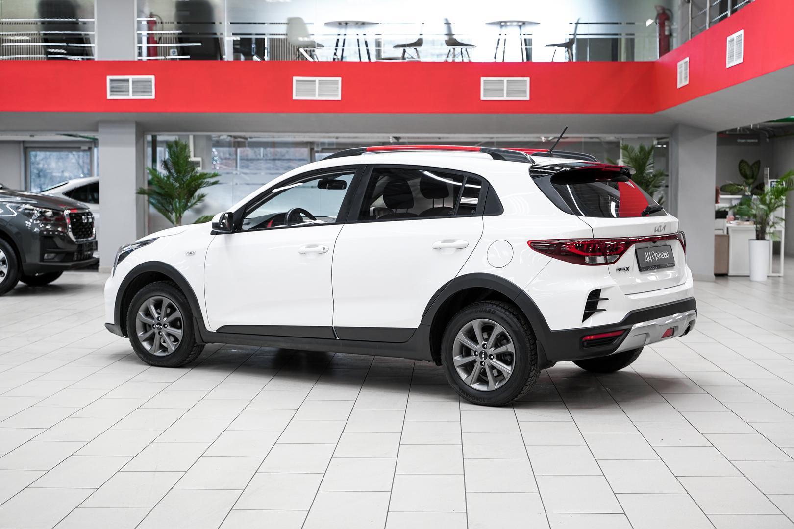Kia Rio 2021, белый, ДЦ Орехово