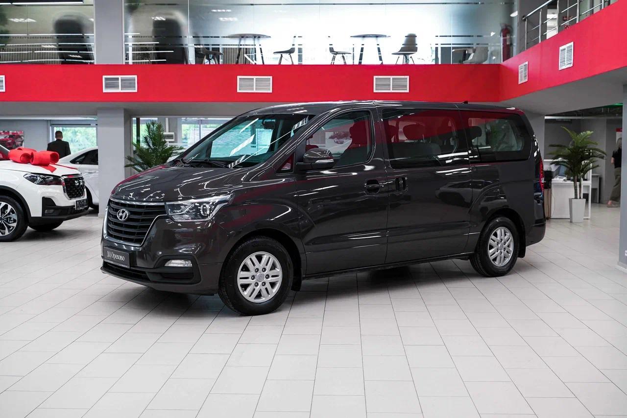 Hyundai H-1 2019, коричневый, ДЦ Орехово