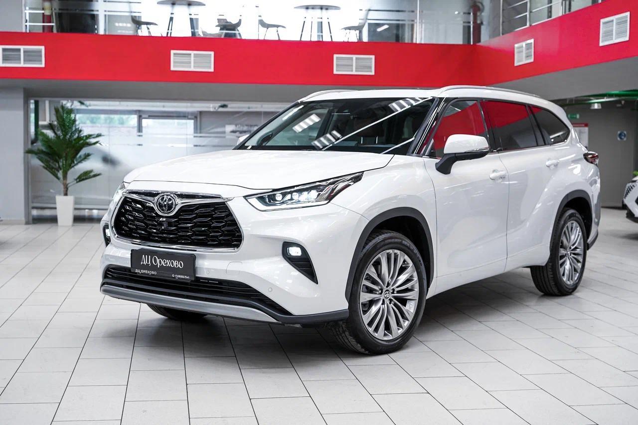 Toyota Highlander 2025, белый, ДЦ Орехово