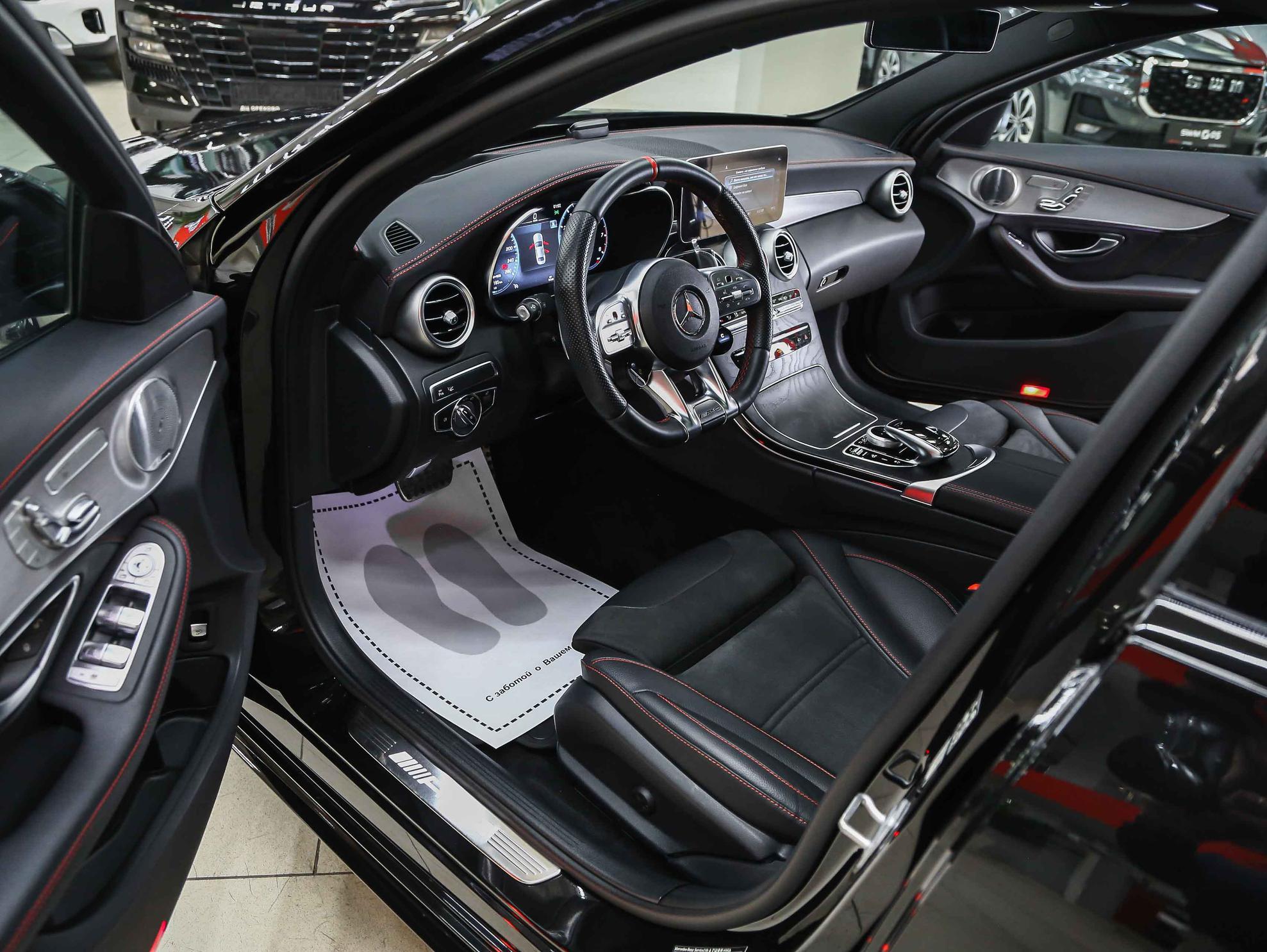 Mercedes-Benz C-Класс AMG 2020, черный, ДЦ Орехово