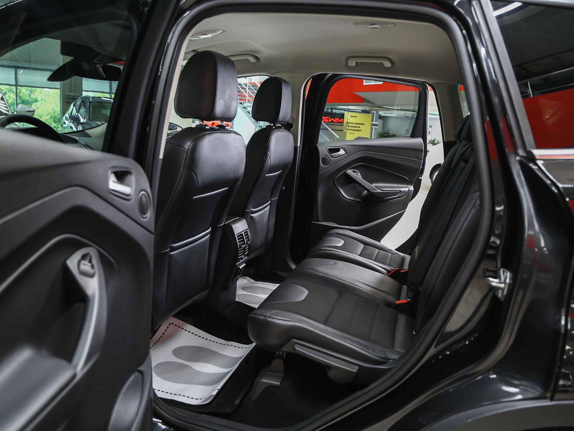 Ford Kuga 2014, черный, ДЦ Орехово