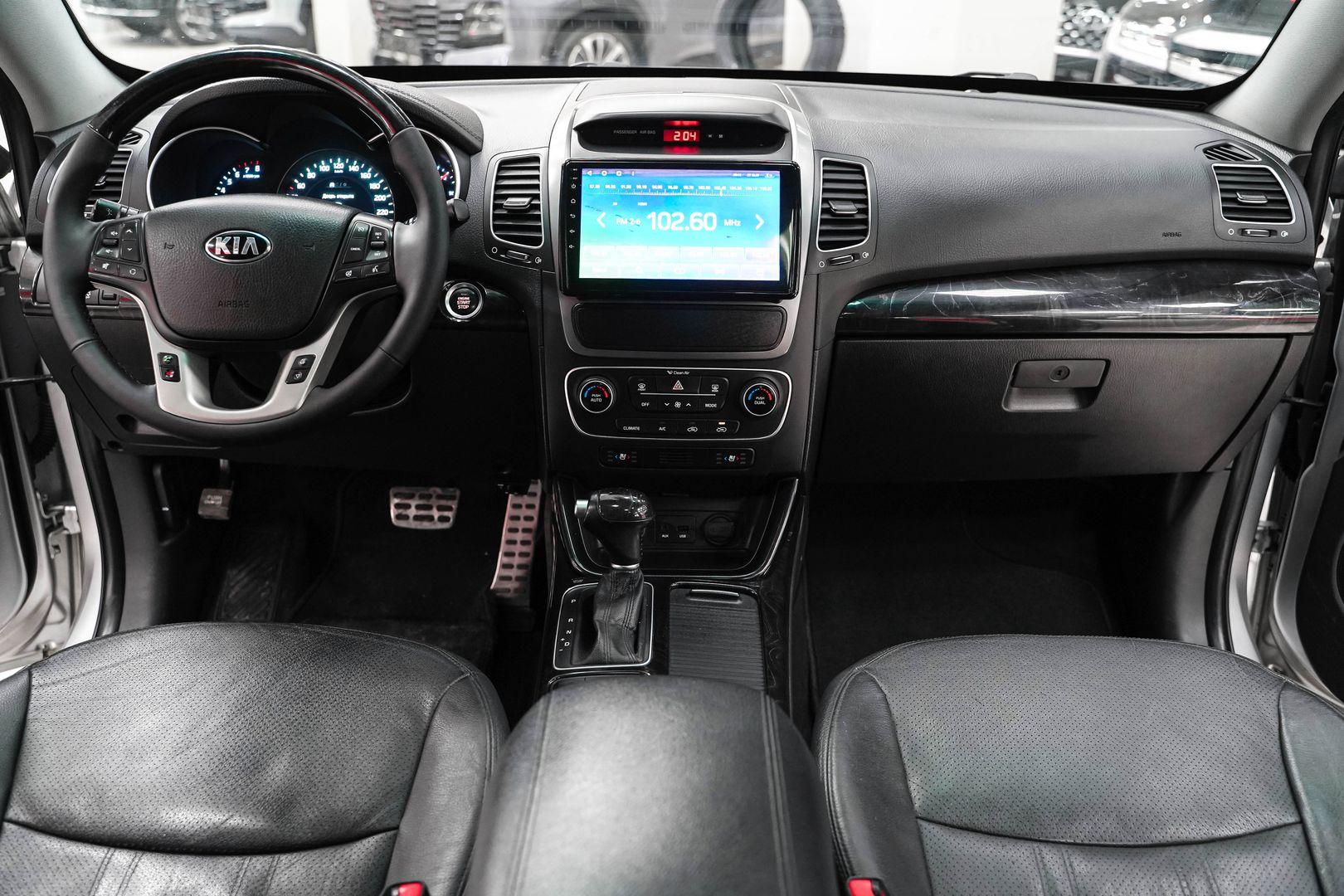 Kia Sorento 2014, серебряный, ДЦ Орехово
