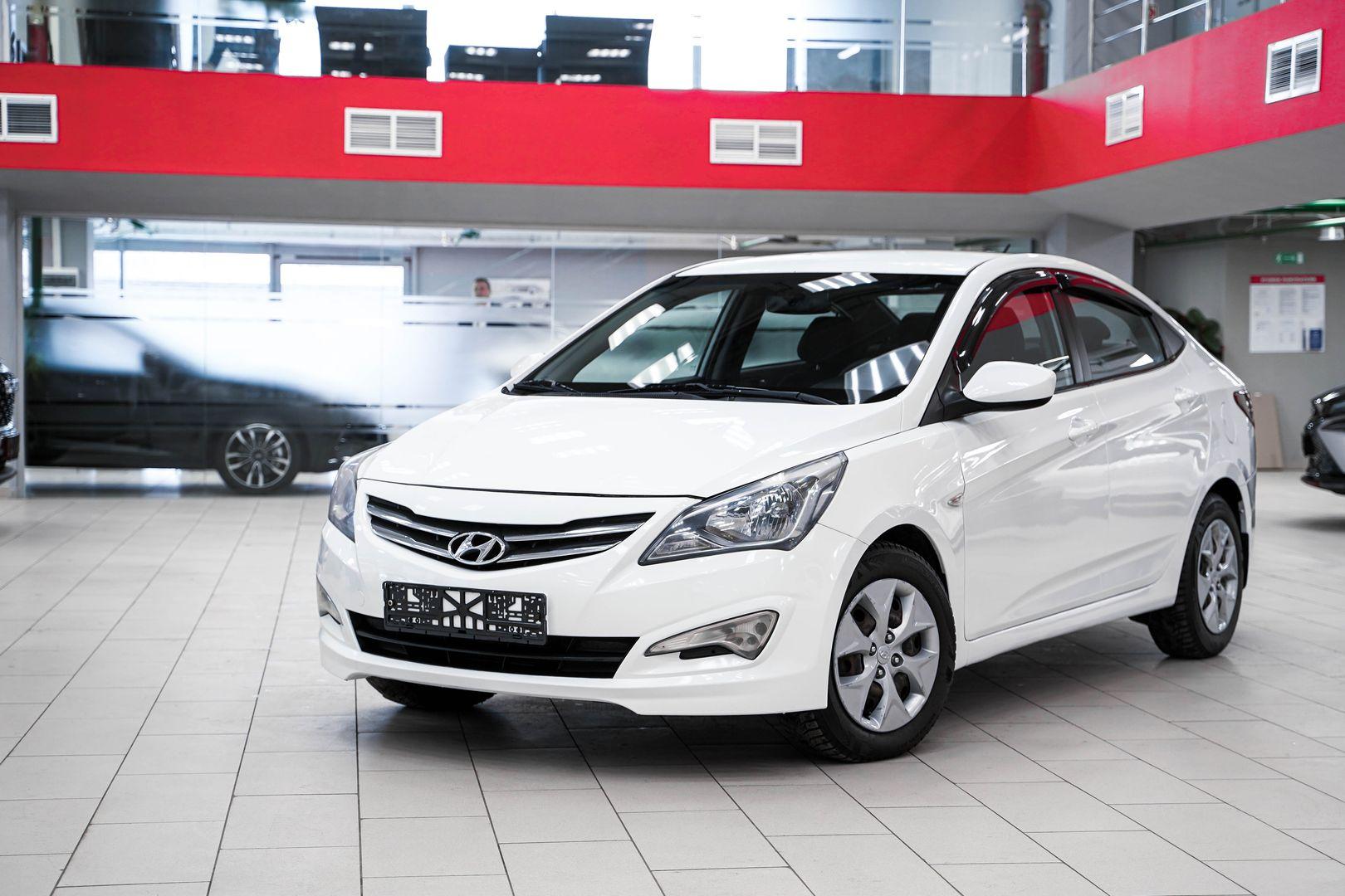 Hyundai Solaris 2014, белый, ДЦ Орехово