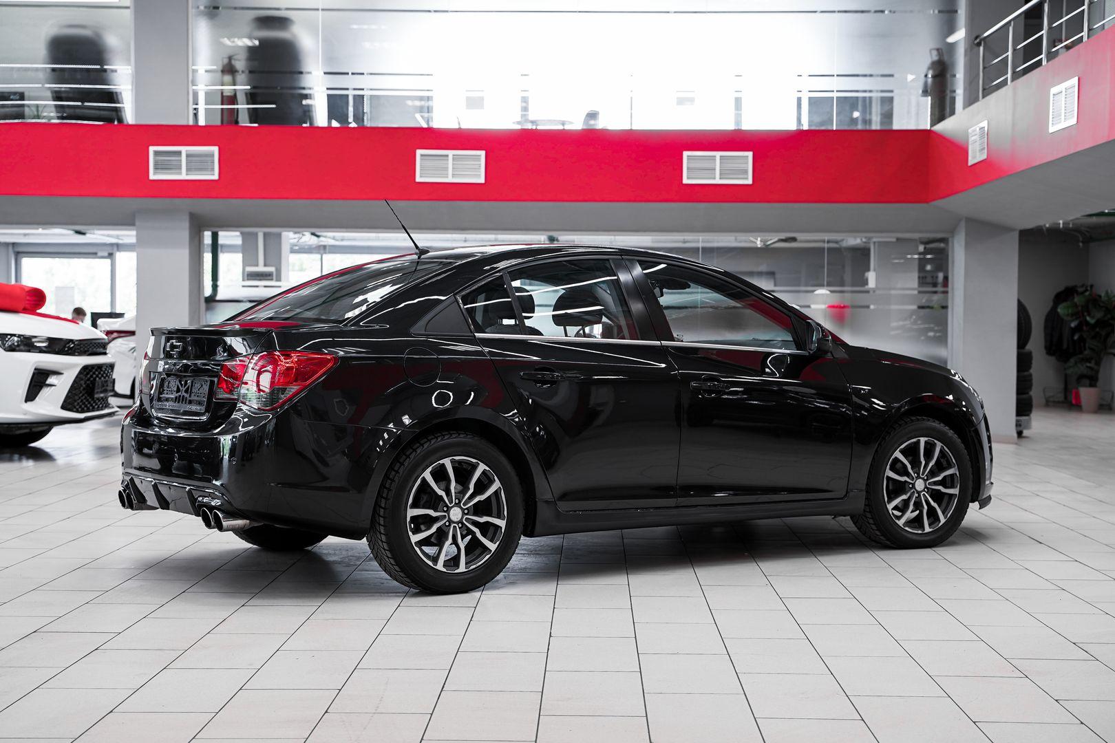 Chevrolet Cruze 2009, черный, ДЦ Орехово