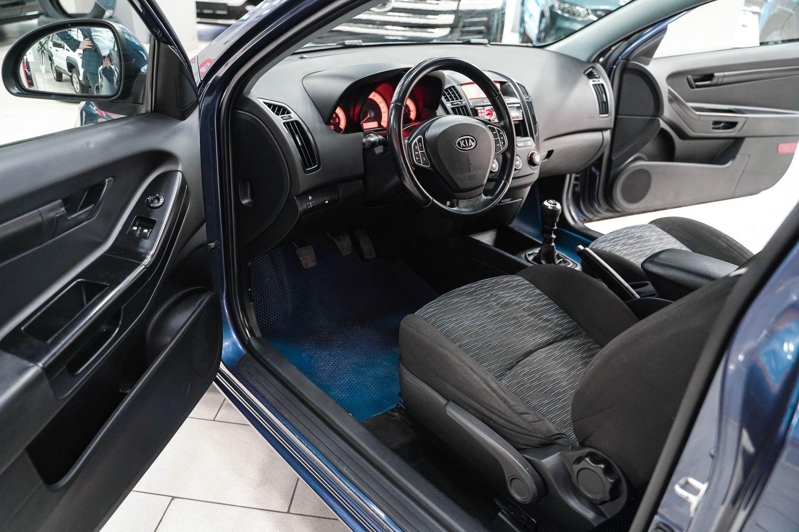 Kia Ceed 2008, синий, ДЦ Орехово