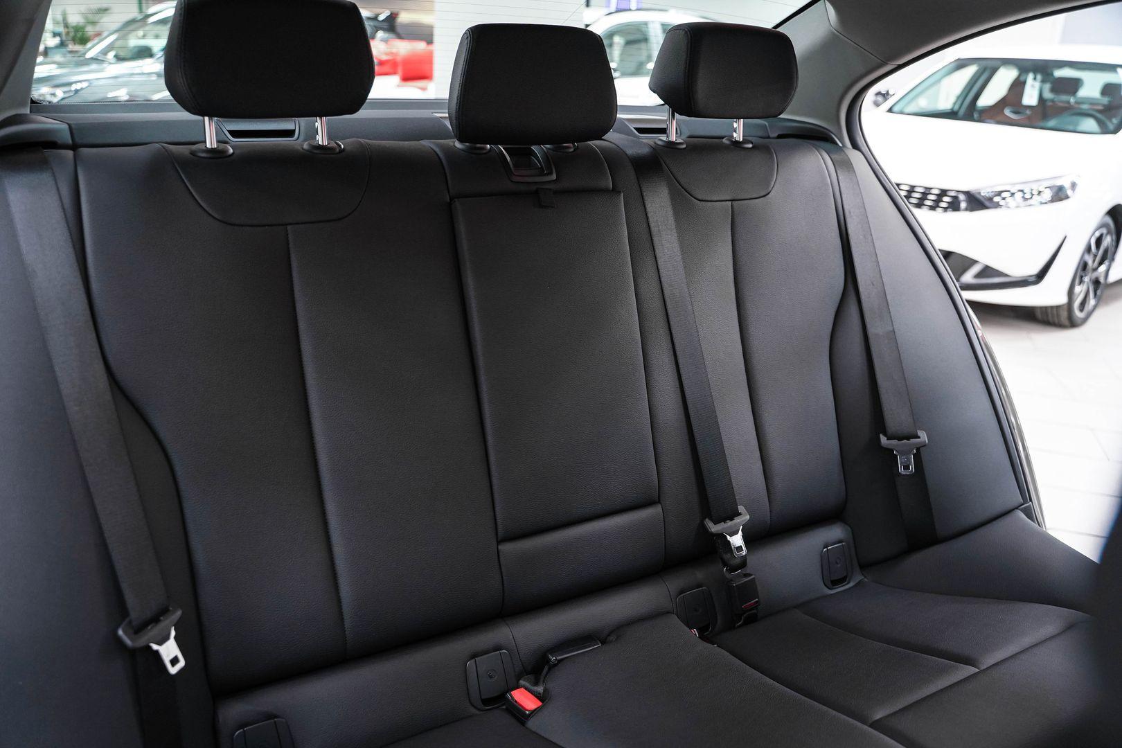 BMW 3 серии 2012, коричневый, ДЦ Орехово