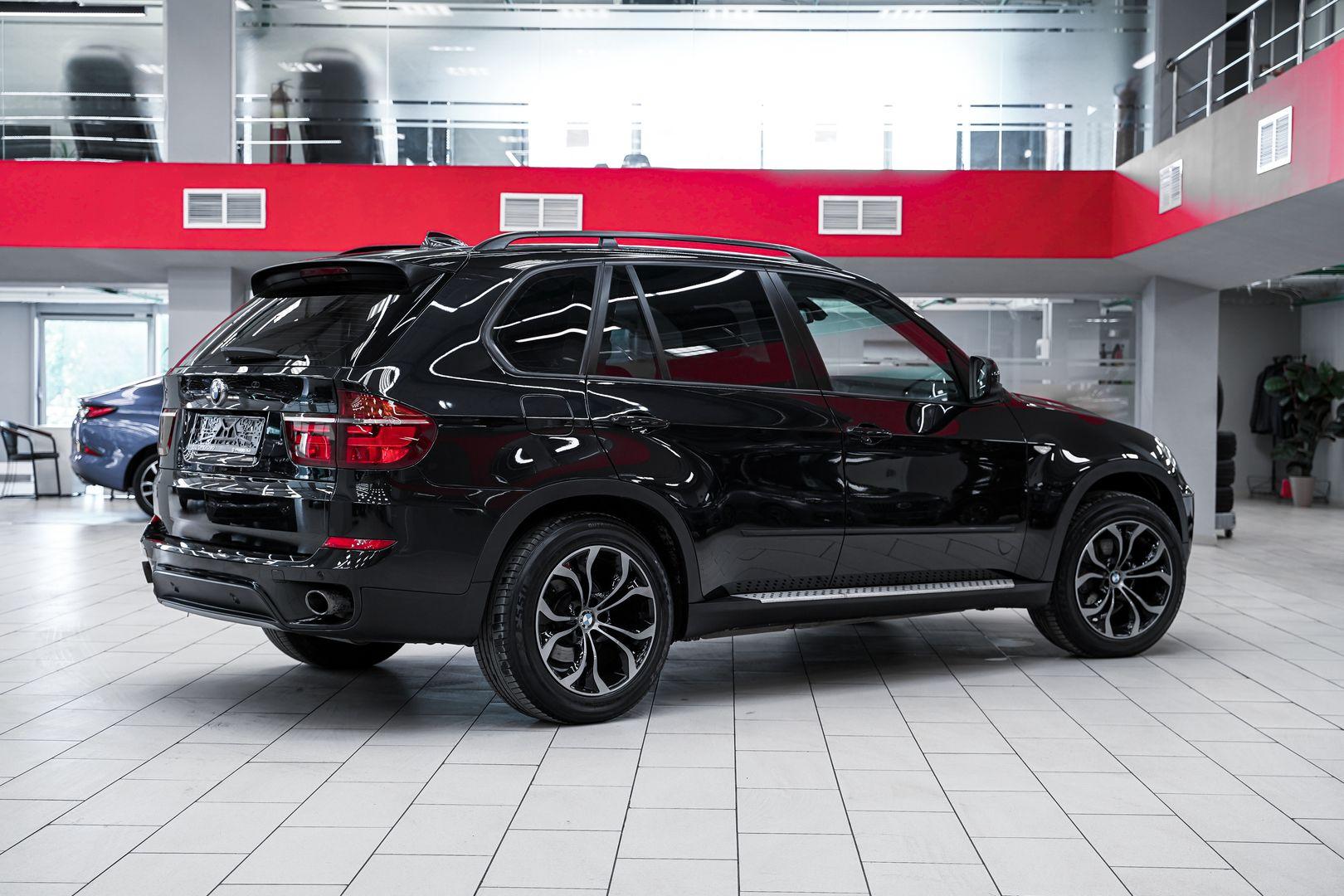 BMW X5 2012, черный, ДЦ Орехово