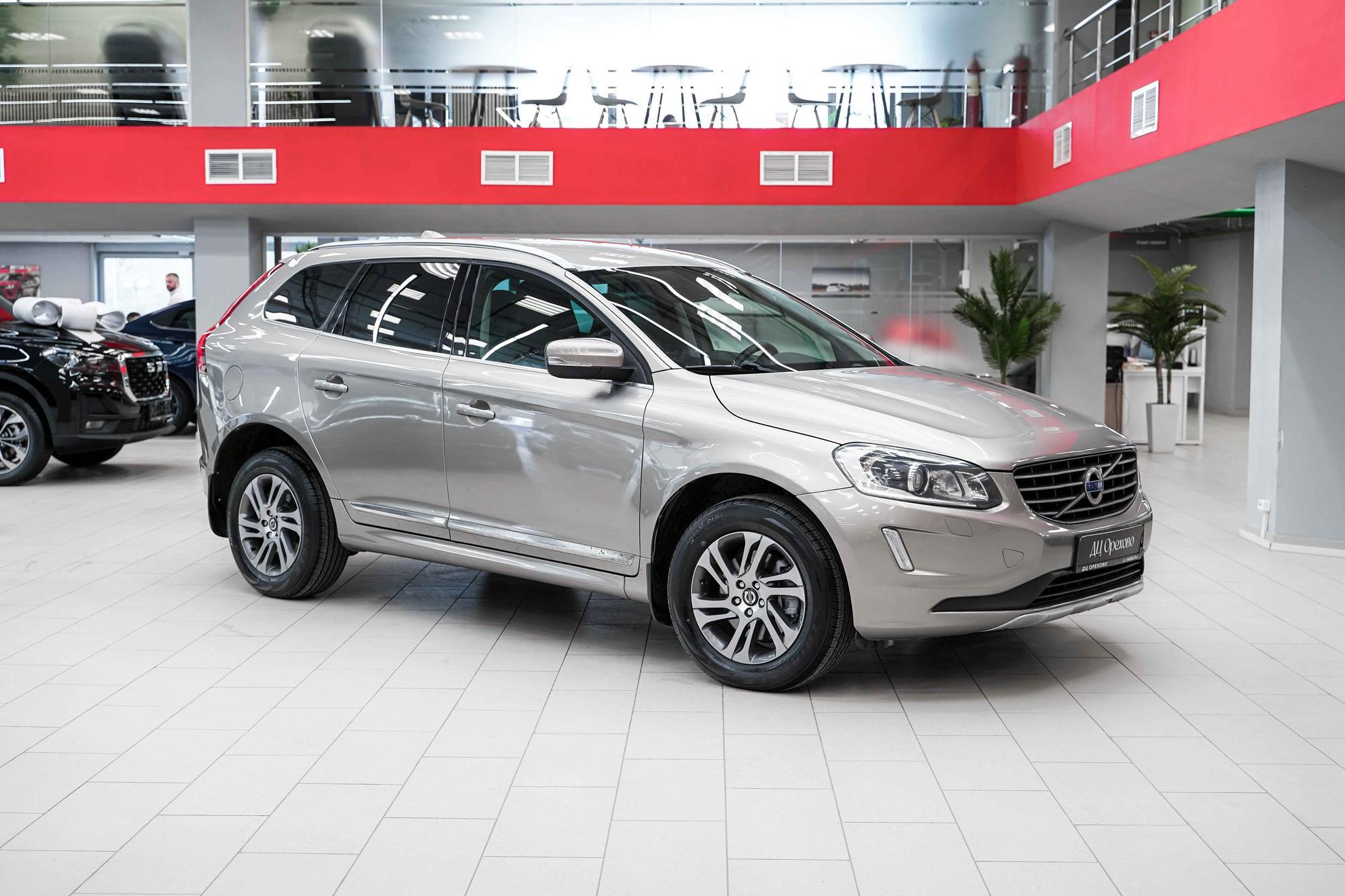 Volvo XC60 2014, бежевый, ДЦ Орехово