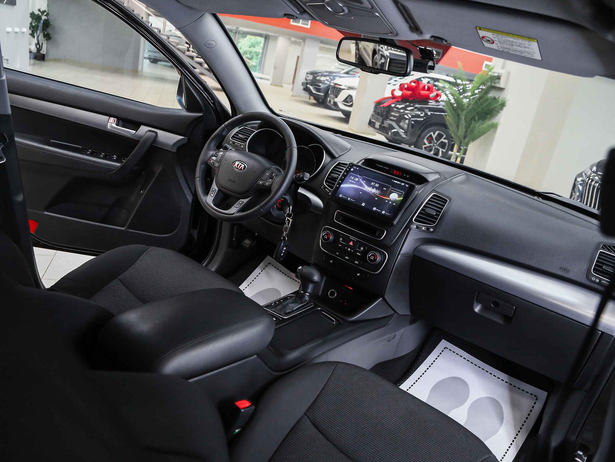 Kia Sorento 2014, черный, ДЦ Орехово