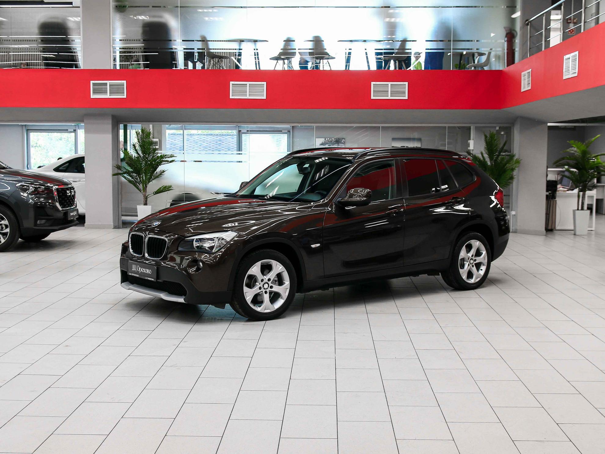 BMW X1 2011, коричневый, ДЦ Орехово