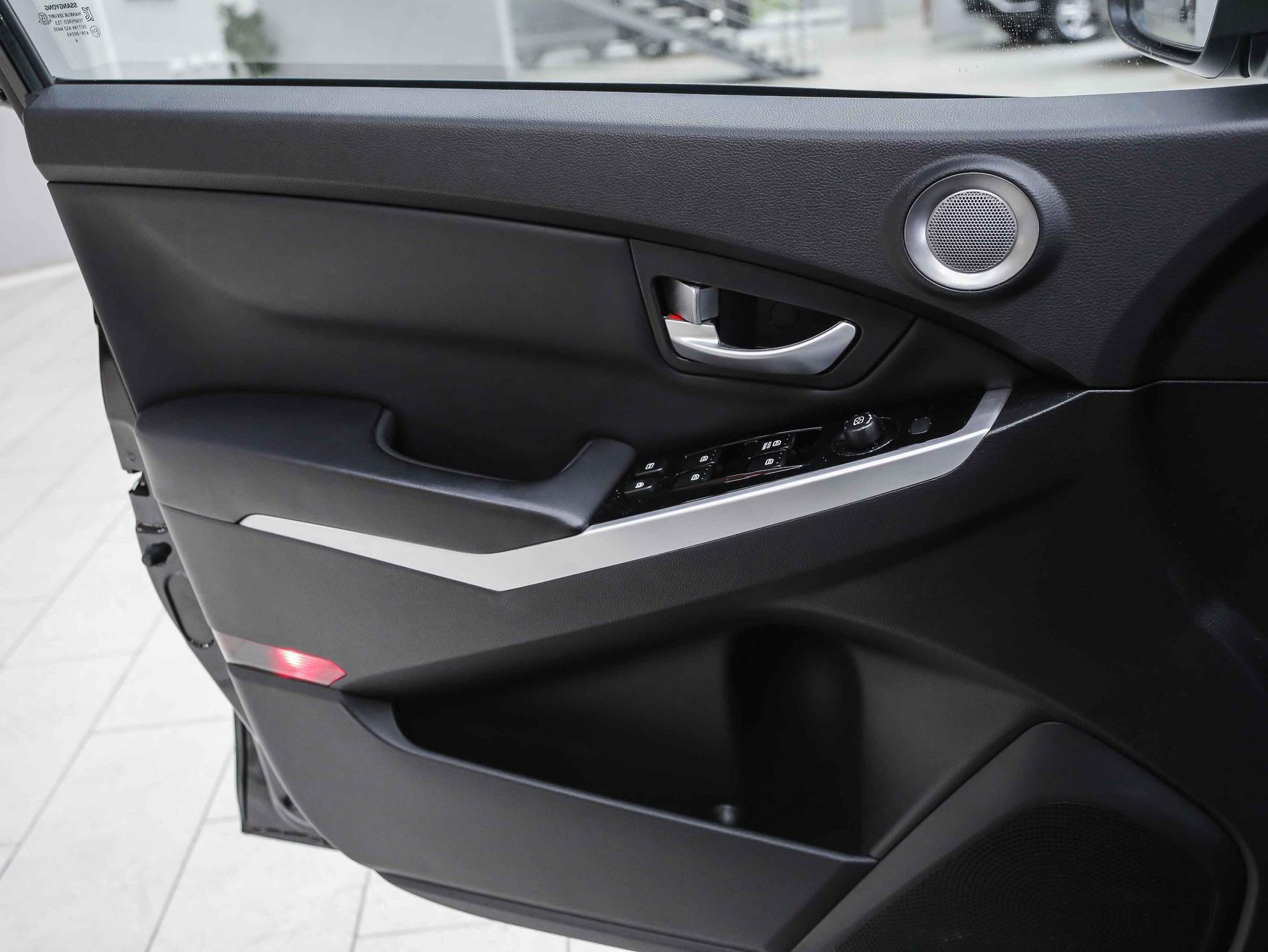 SsangYong Actyon 2015, черный, ДЦ Орехово