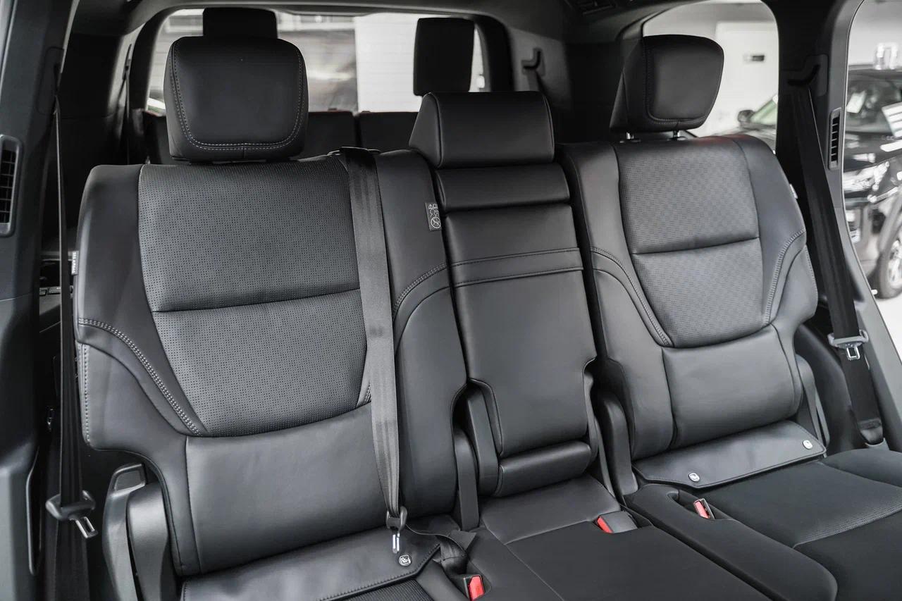 Toyota Land Cruiser 2025, черный, ДЦ Орехово