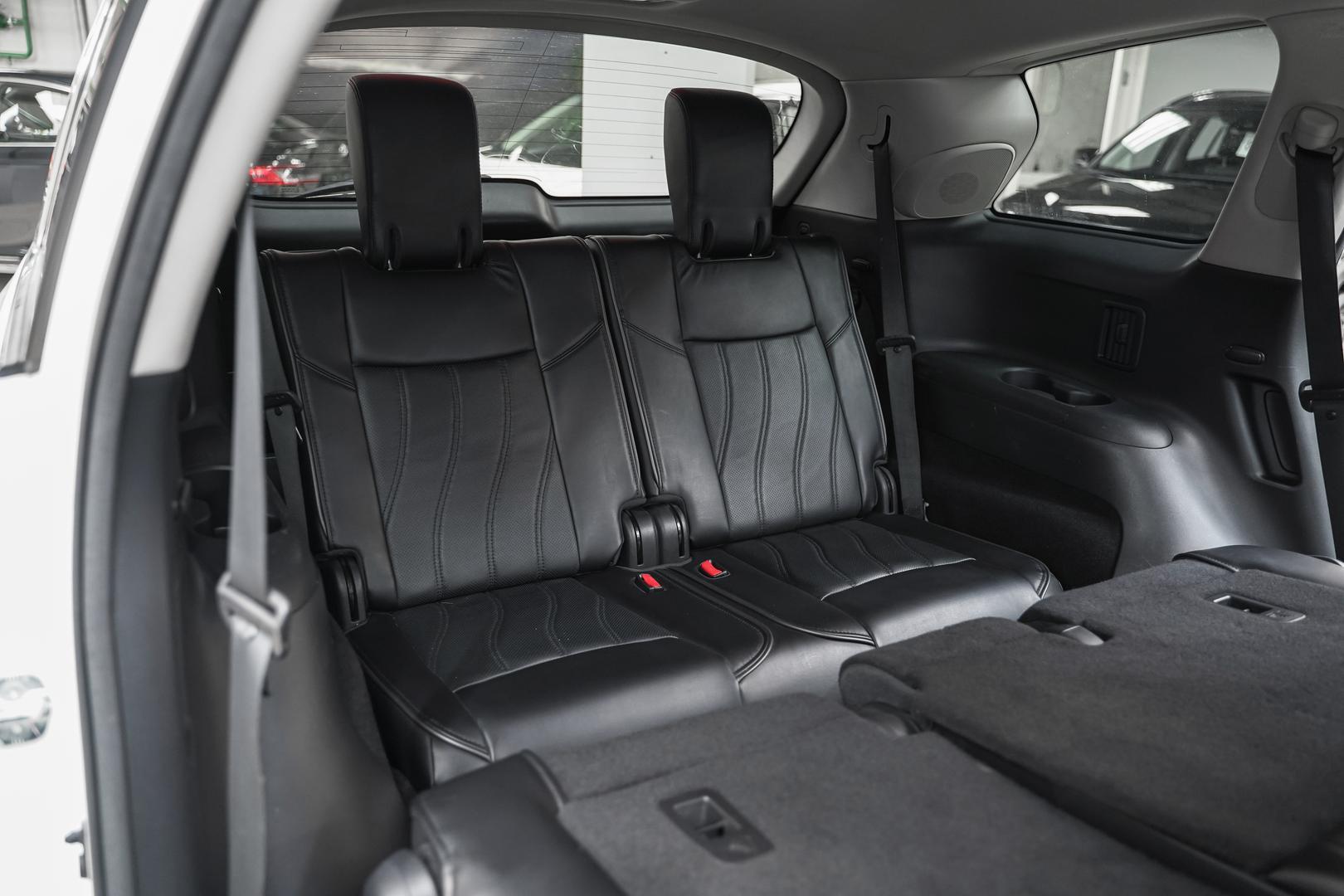 Infiniti JX 2013, белый, ДЦ Орехово