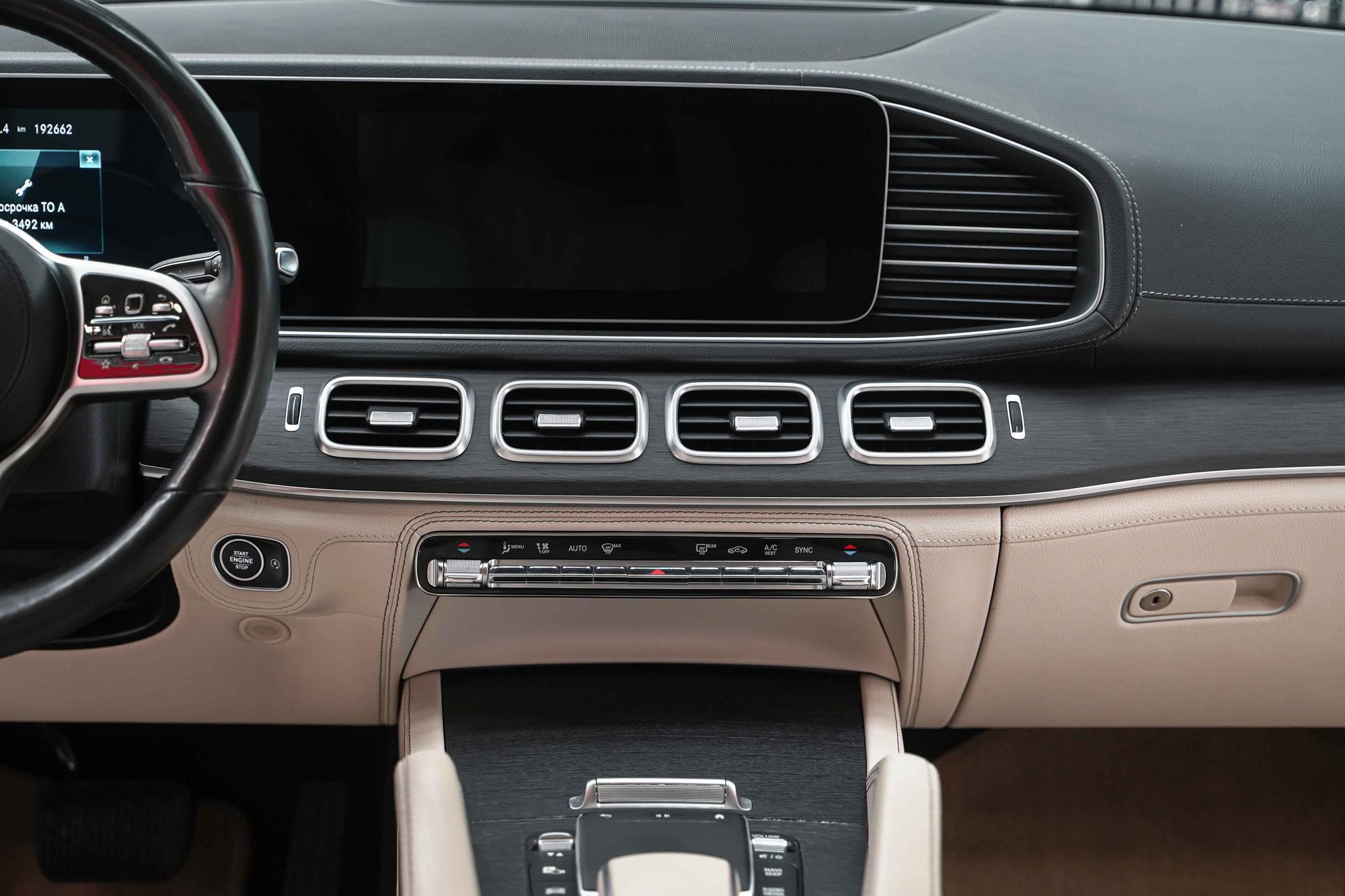 Mercedes-Benz GLE 2021, черный, ДЦ Орехово
