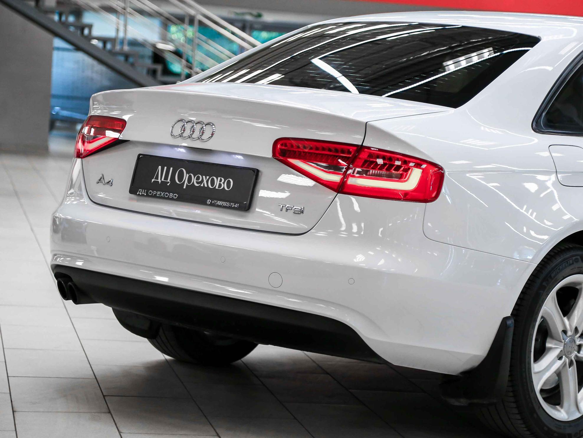 Audi A4 2013, белый, ДЦ Орехово