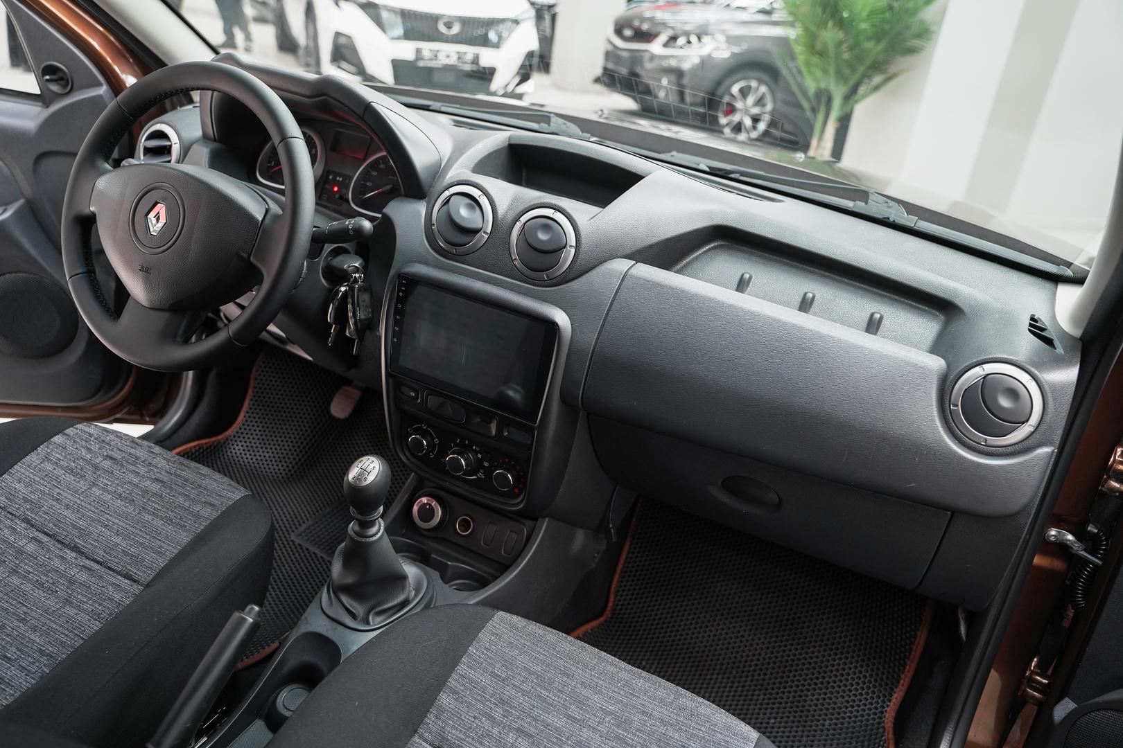 Renault Duster 2013, коричневый, ДЦ Орехово