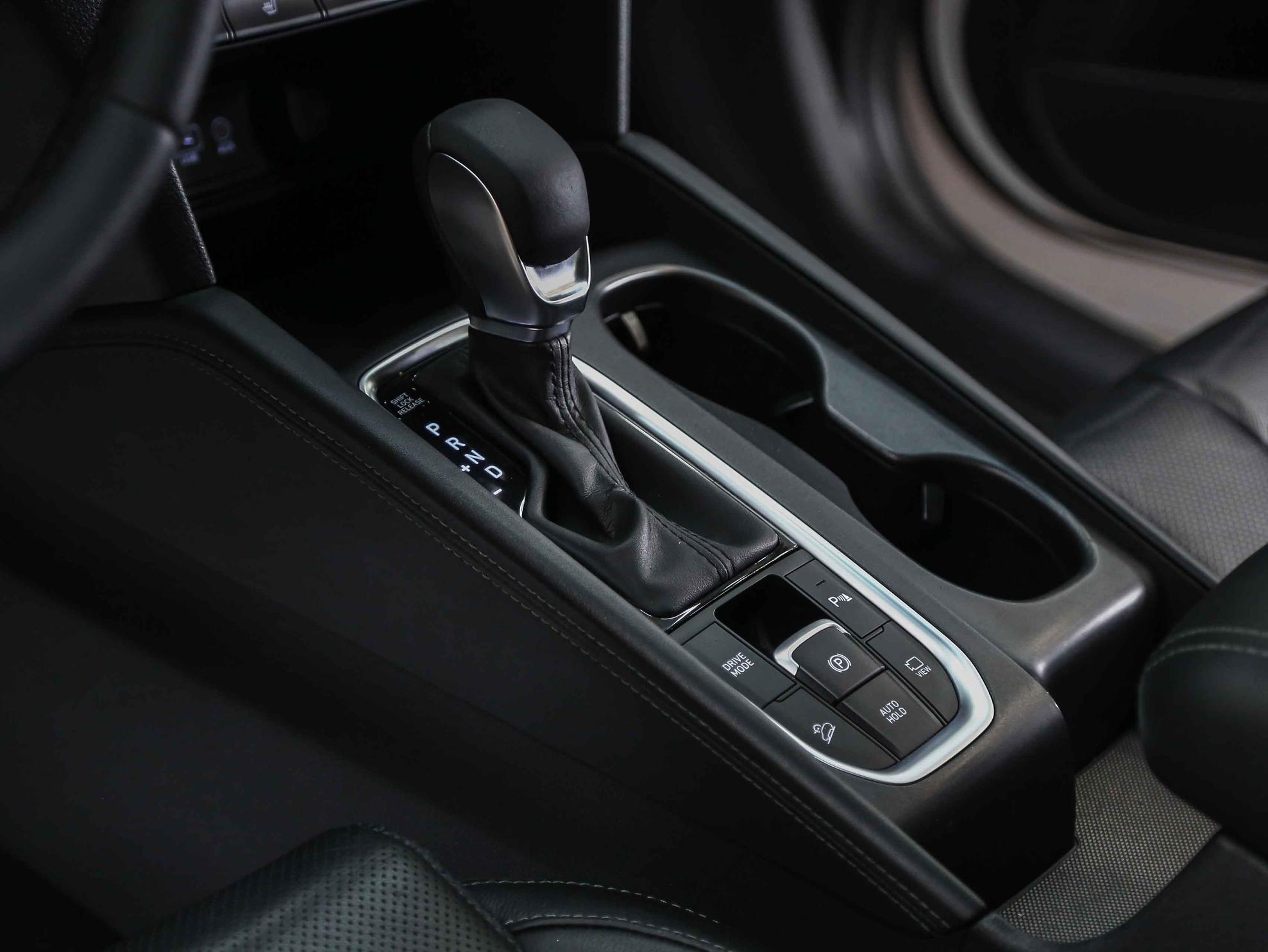 Hyundai Santa Fe 2019, белый, ДЦ Орехово