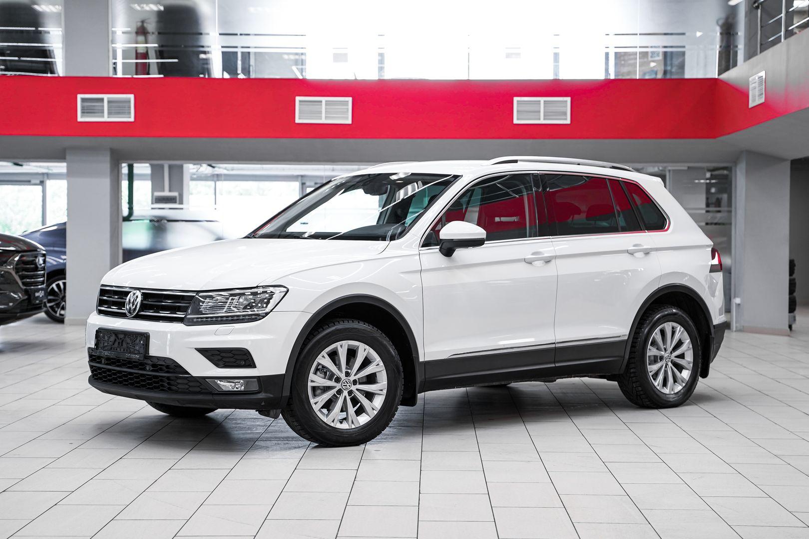 Volkswagen Tiguan 2017, белый, ДЦ Орехово