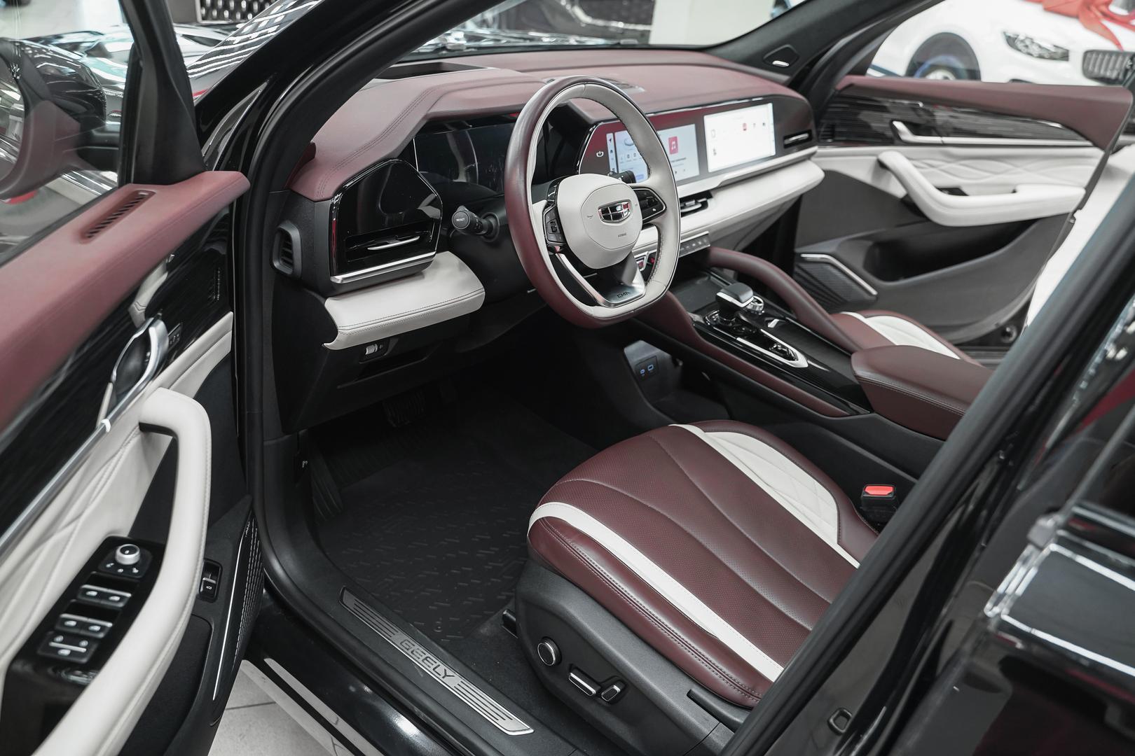 Geely Monjaro 2023, черный, ДЦ Орехово