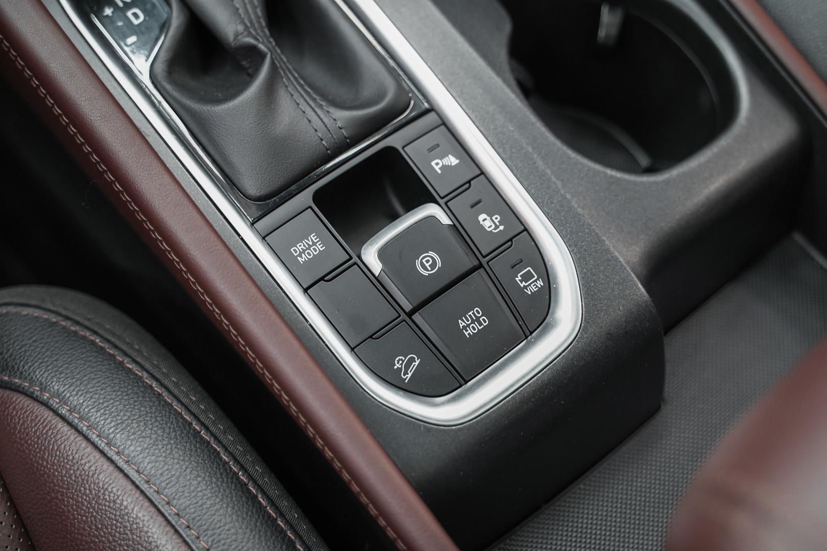 Hyundai Santa Fe 2019, черный, ДЦ Орехово