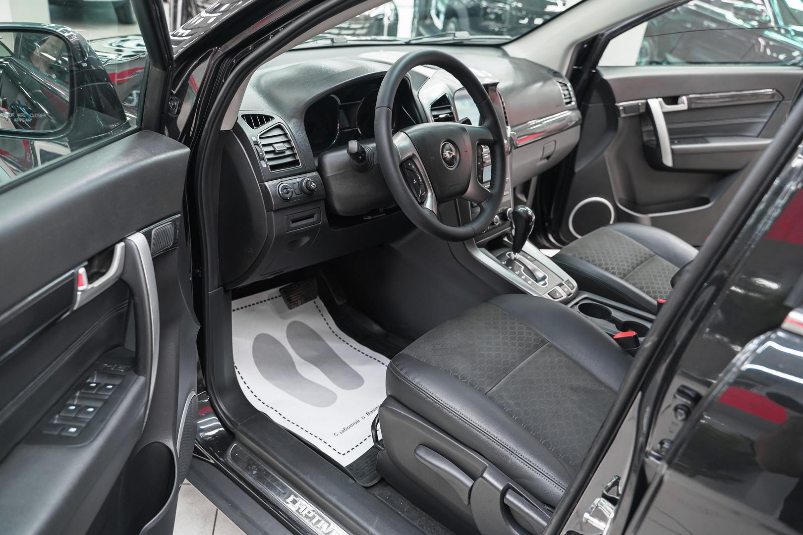 Chevrolet Captiva 2014, черный, ДЦ Орехово
