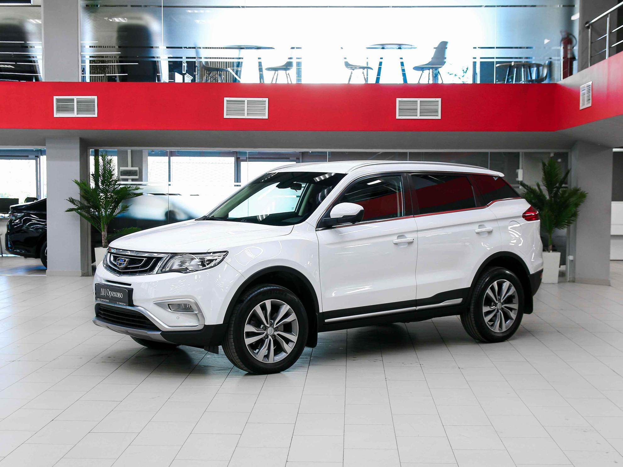 Geely Atlas 2019, белый, ДЦ Орехово