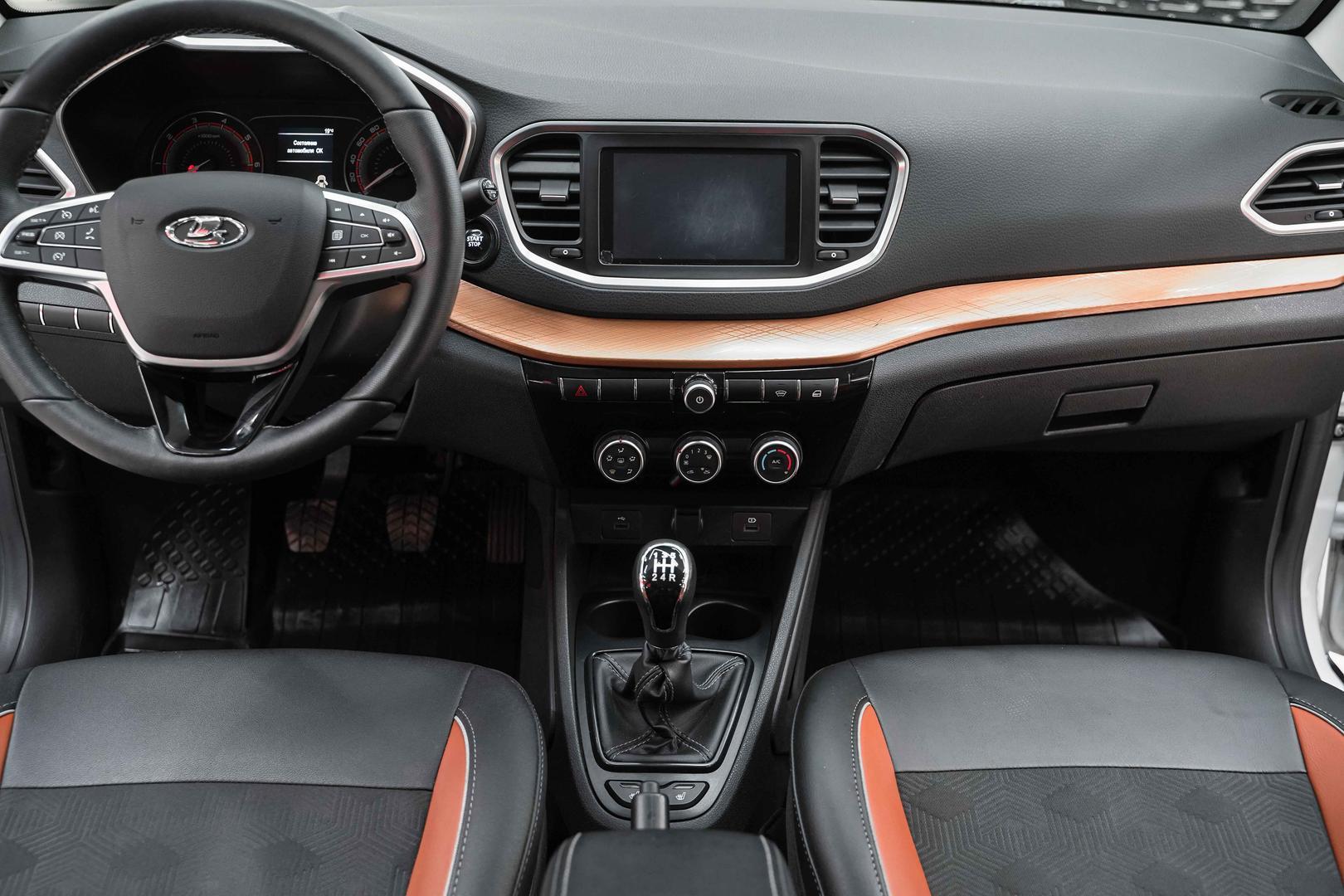 LADA (ВАЗ) Vesta 2023, белый, ДЦ Орехово