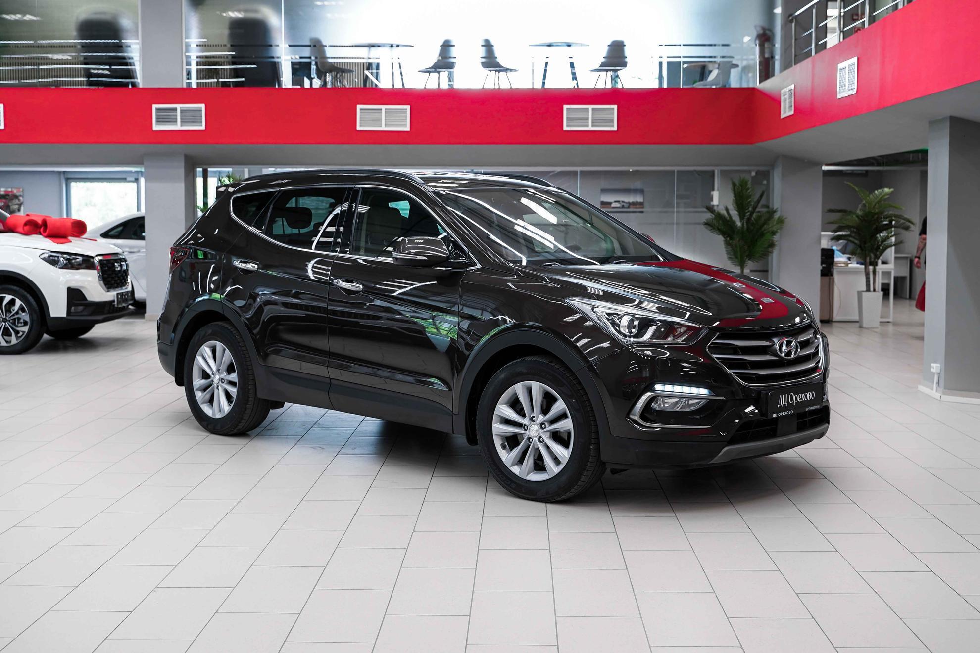 Hyundai Santa Fe 2018, коричневый, ДЦ Орехово