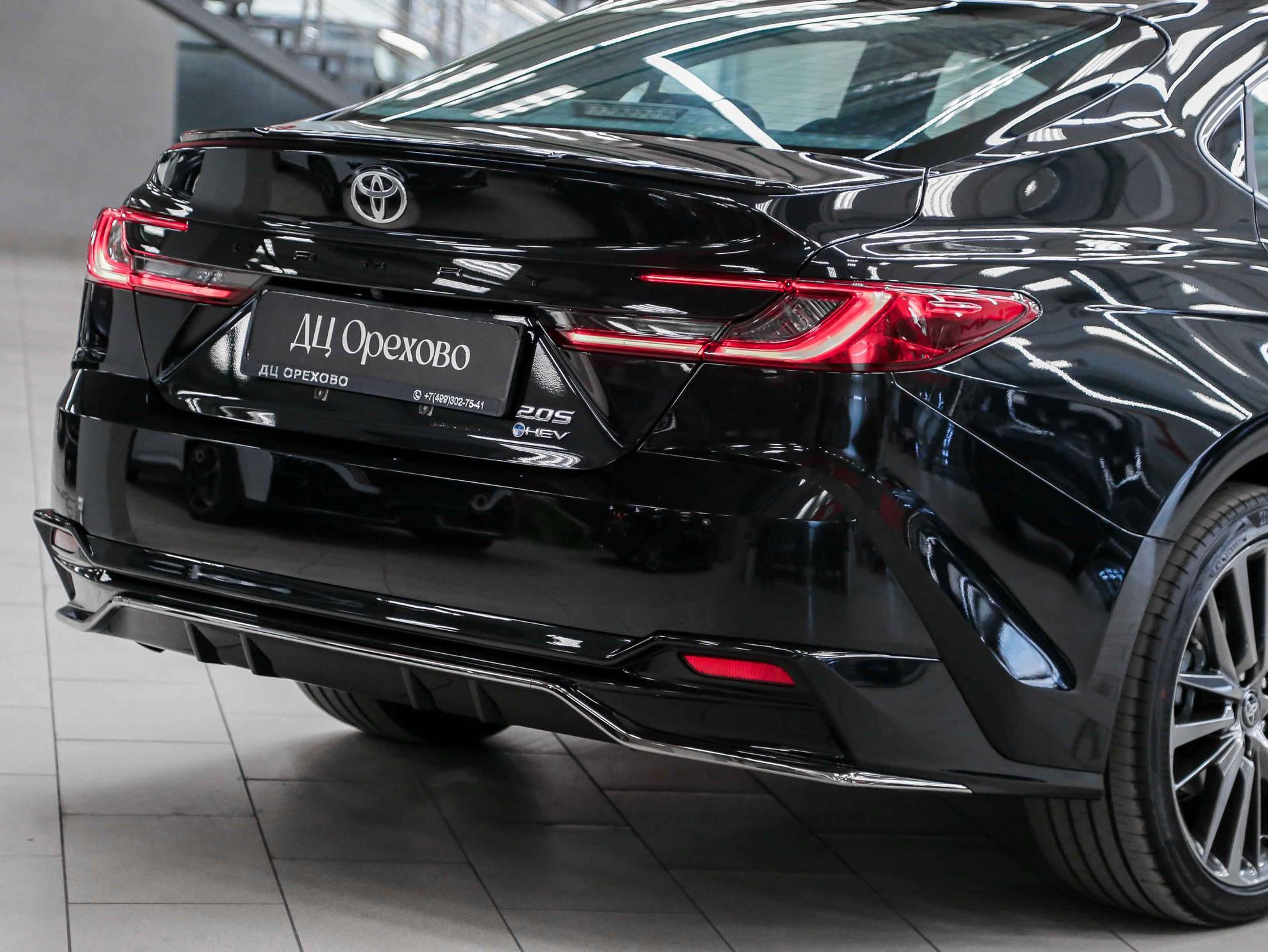 Toyota Camry 2026, черный, ДЦ Орехово