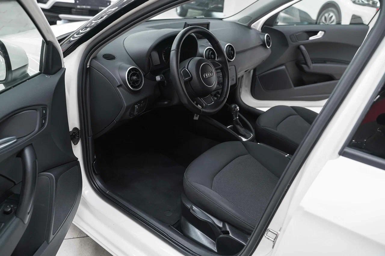 Audi A1 2014, белый, ДЦ Орехово