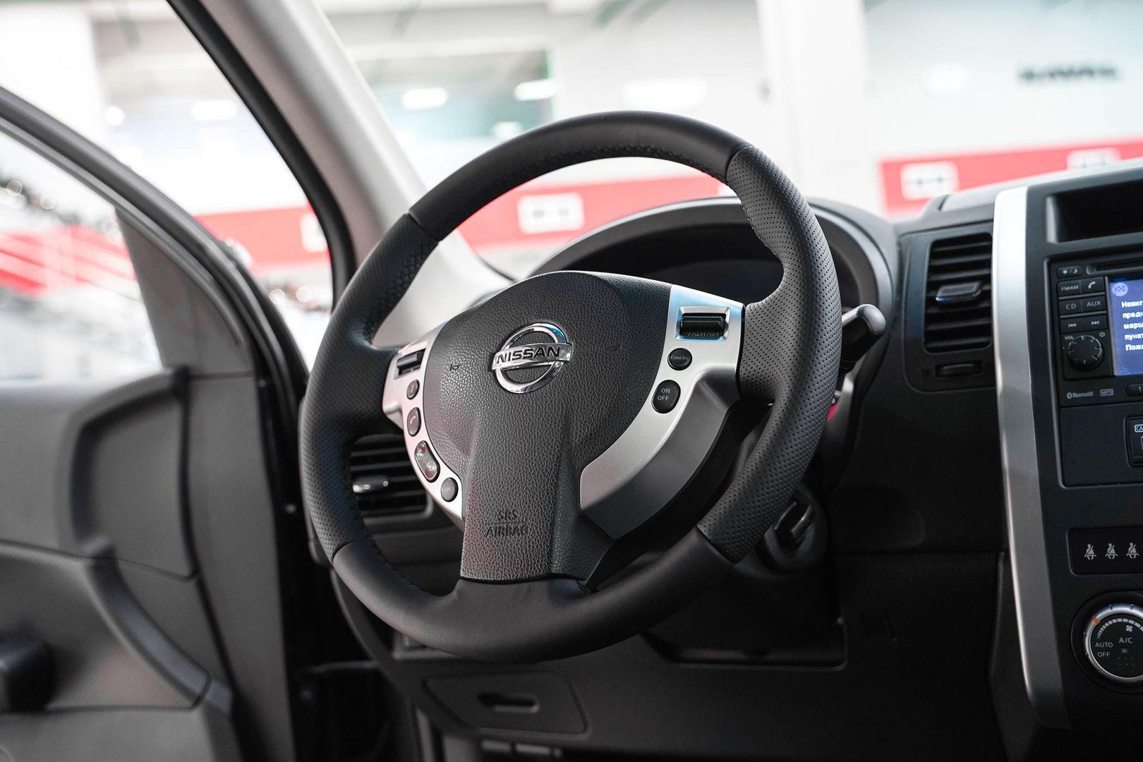Nissan X-Trail 2013, серый, ДЦ Орехово