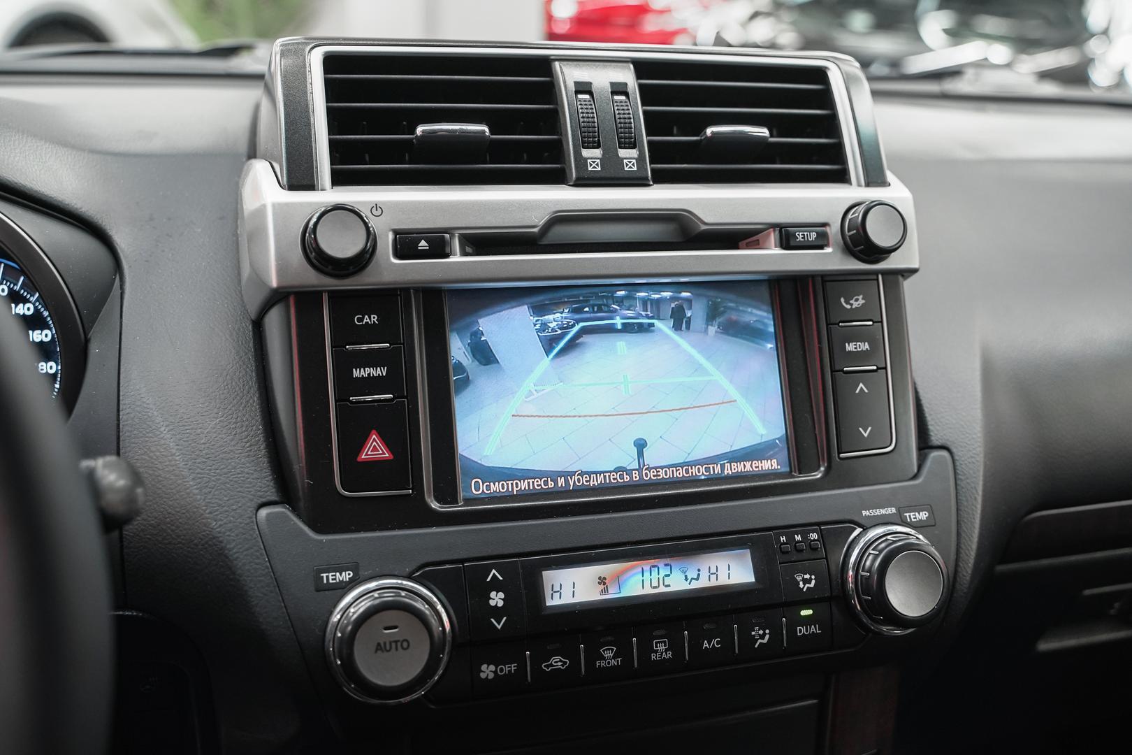 Toyota Land Cruiser Prado 2014, серый, ДЦ Орехово