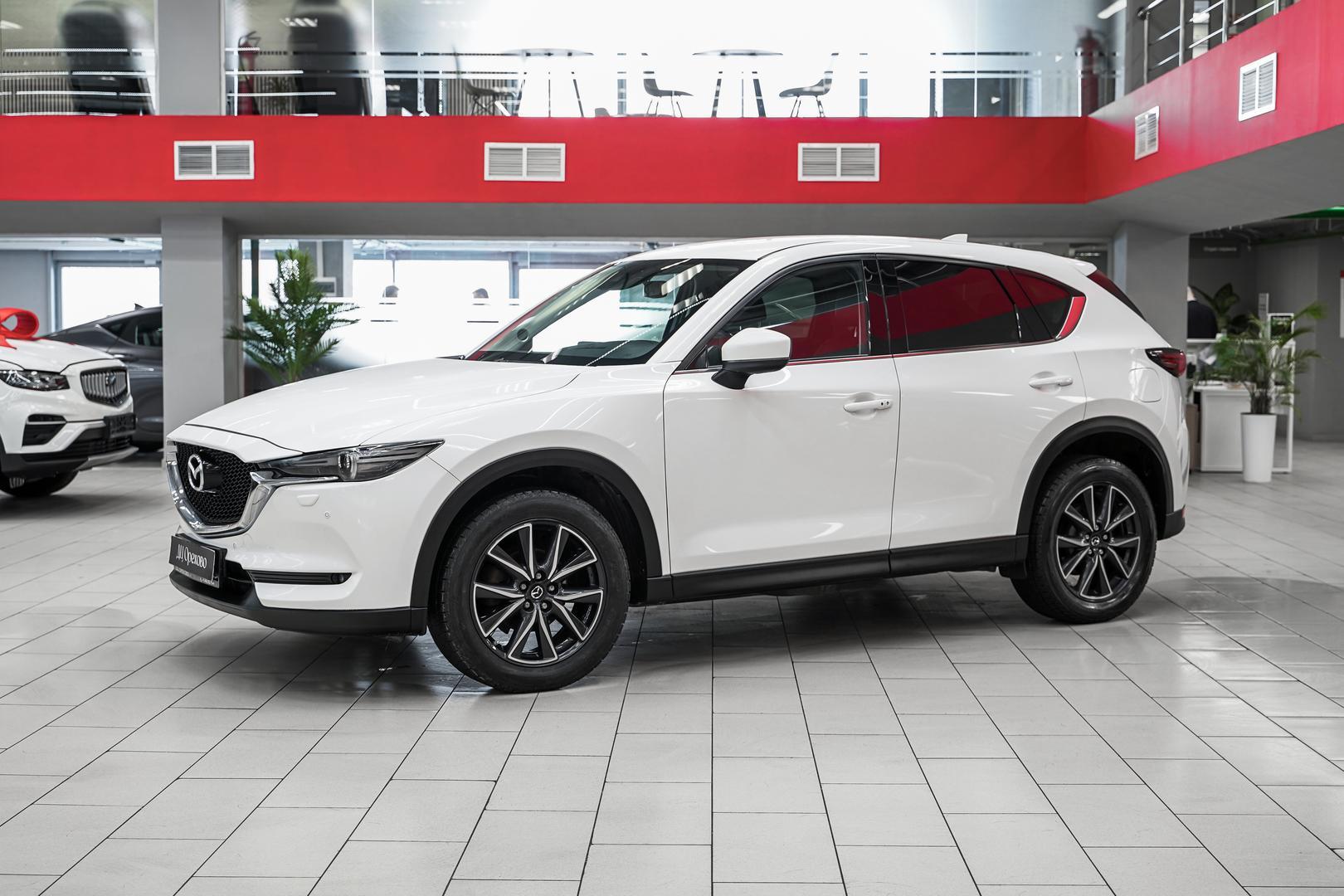 Mazda CX-5 2017, белый, ДЦ Орехово