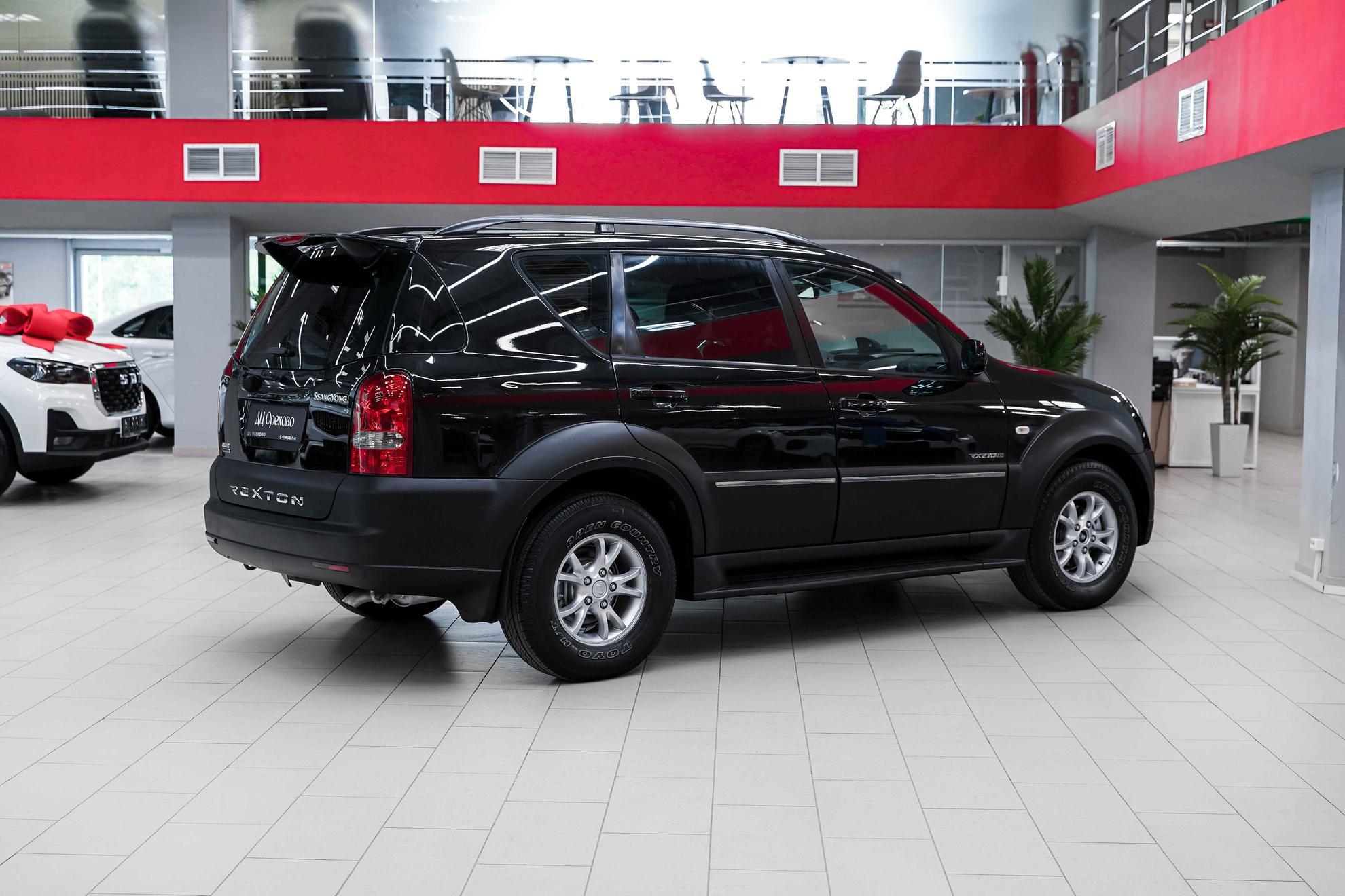 SsangYong Rexton 2007, черный, ДЦ Орехово