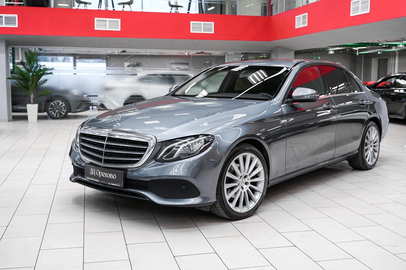 Mercedes-Benz E-Класс 2017, серый, ДЦ Орехово