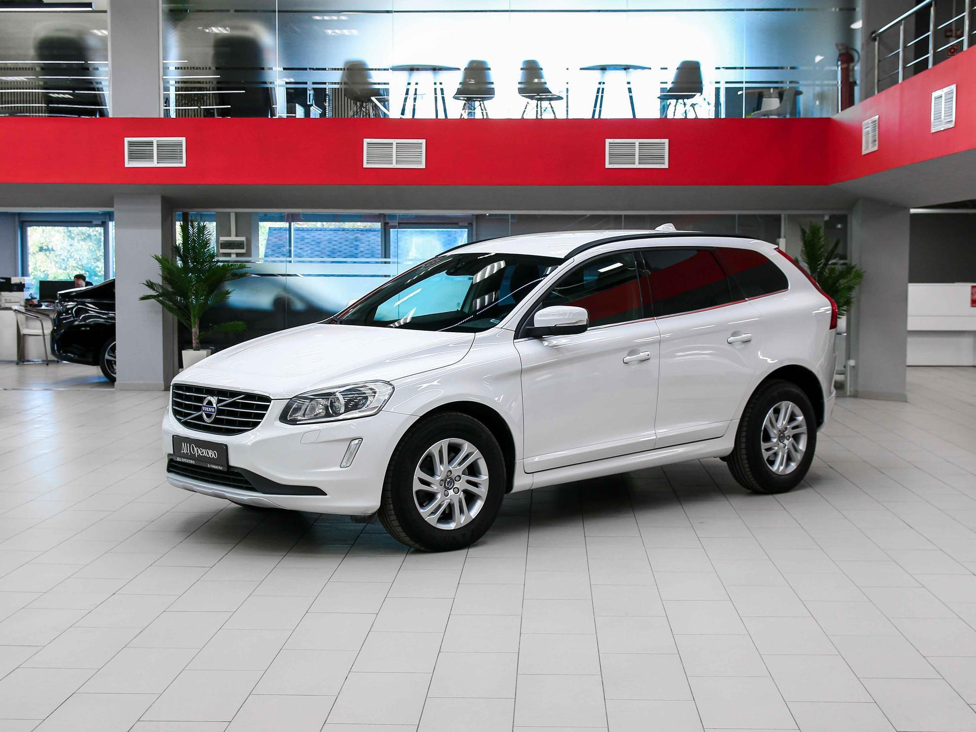 Volvo XC60 2017, белый, ДЦ Орехово
