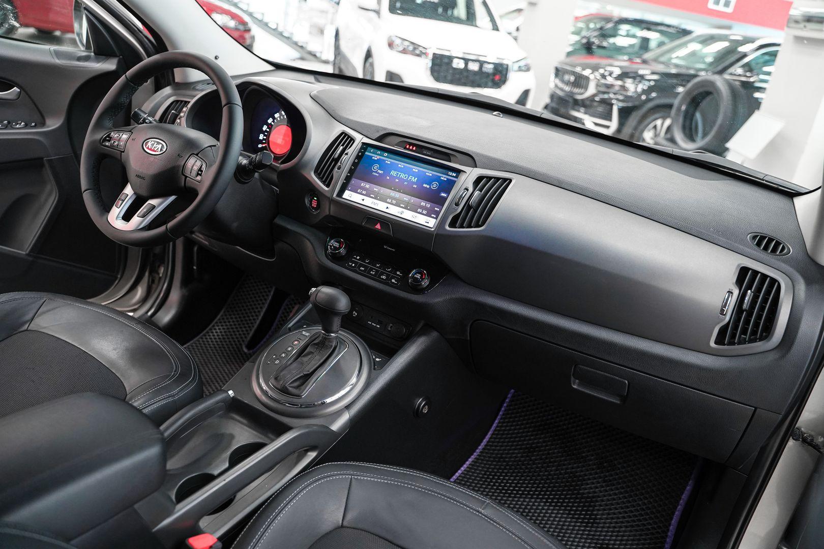 Kia Sportage 2012, серебряный, ДЦ Орехово