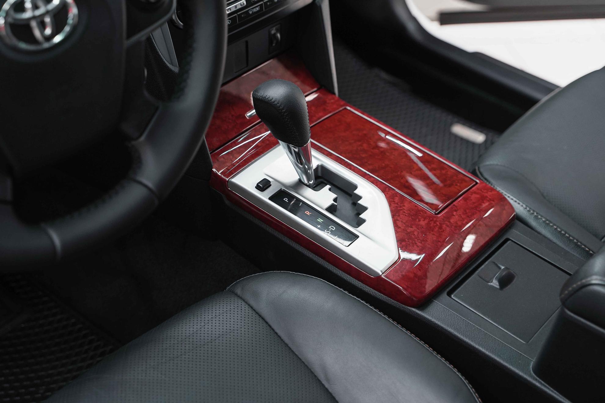 Toyota Camry 2014, белый, ДЦ Орехово